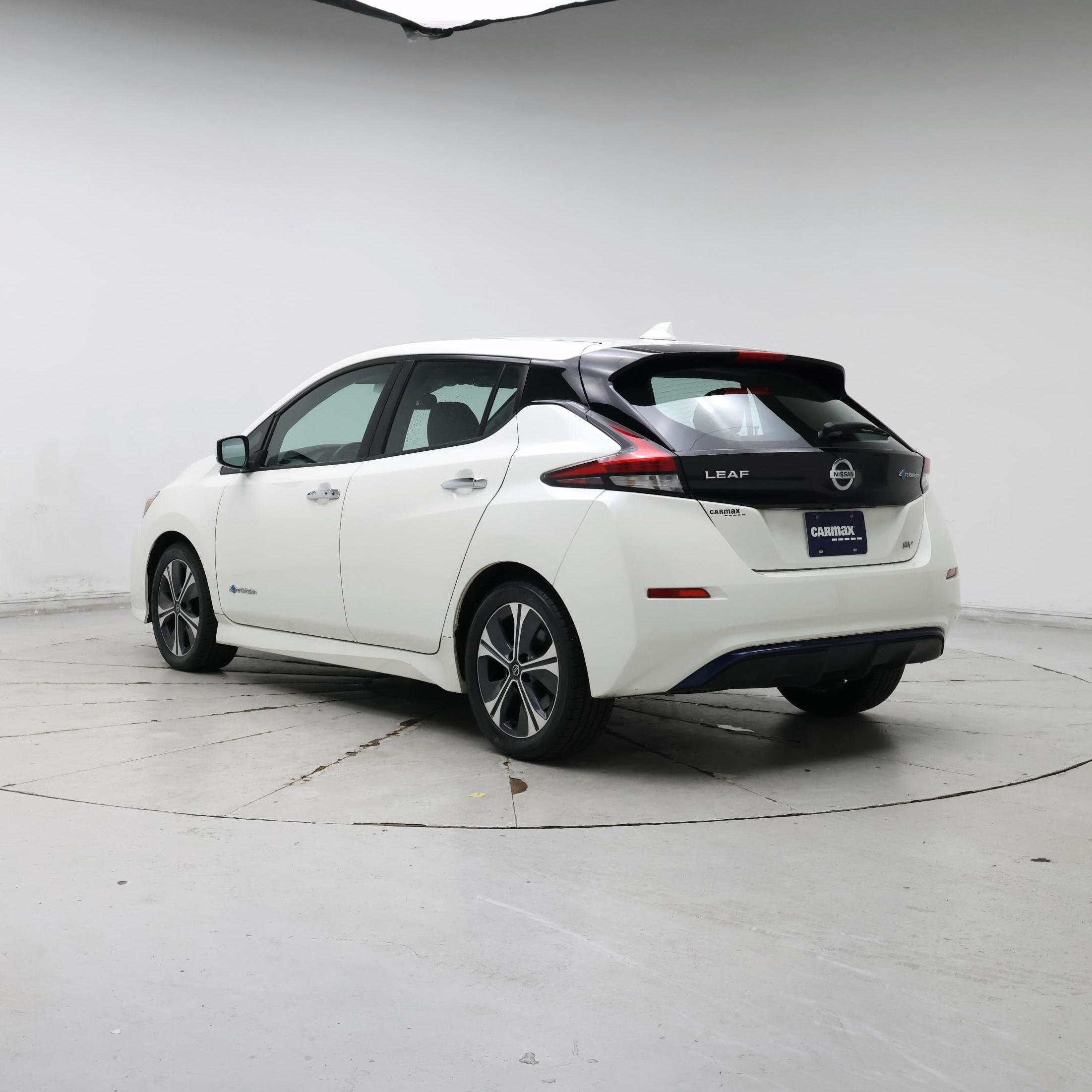 Thumbnail: 2019 Nissan Leaf - 2