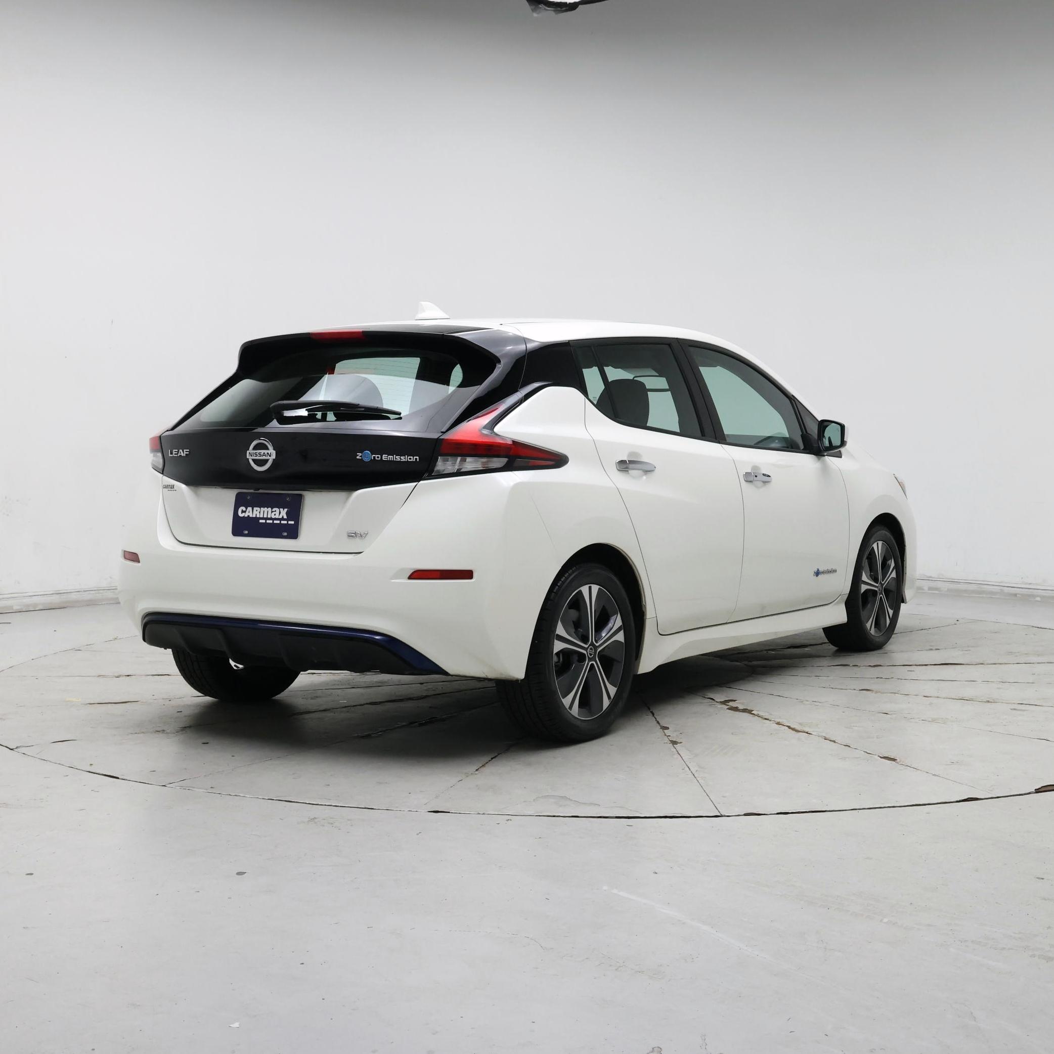 Thumbnail: 2019 Nissan Leaf - 8