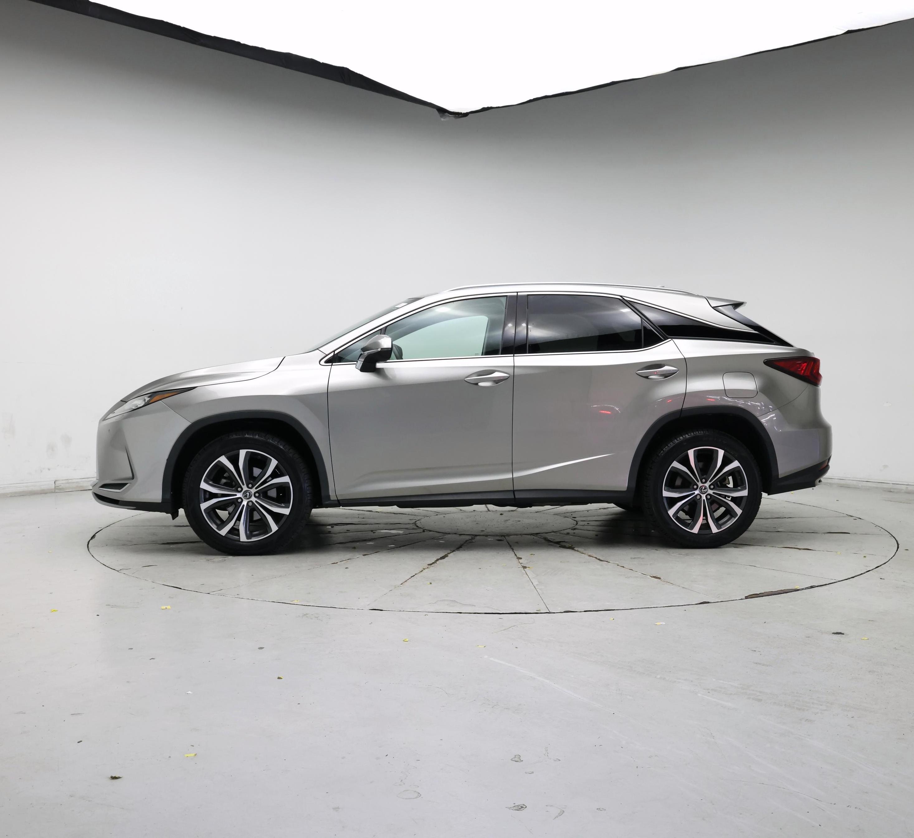 Thumbnail: 2020 Lexus RX - 3