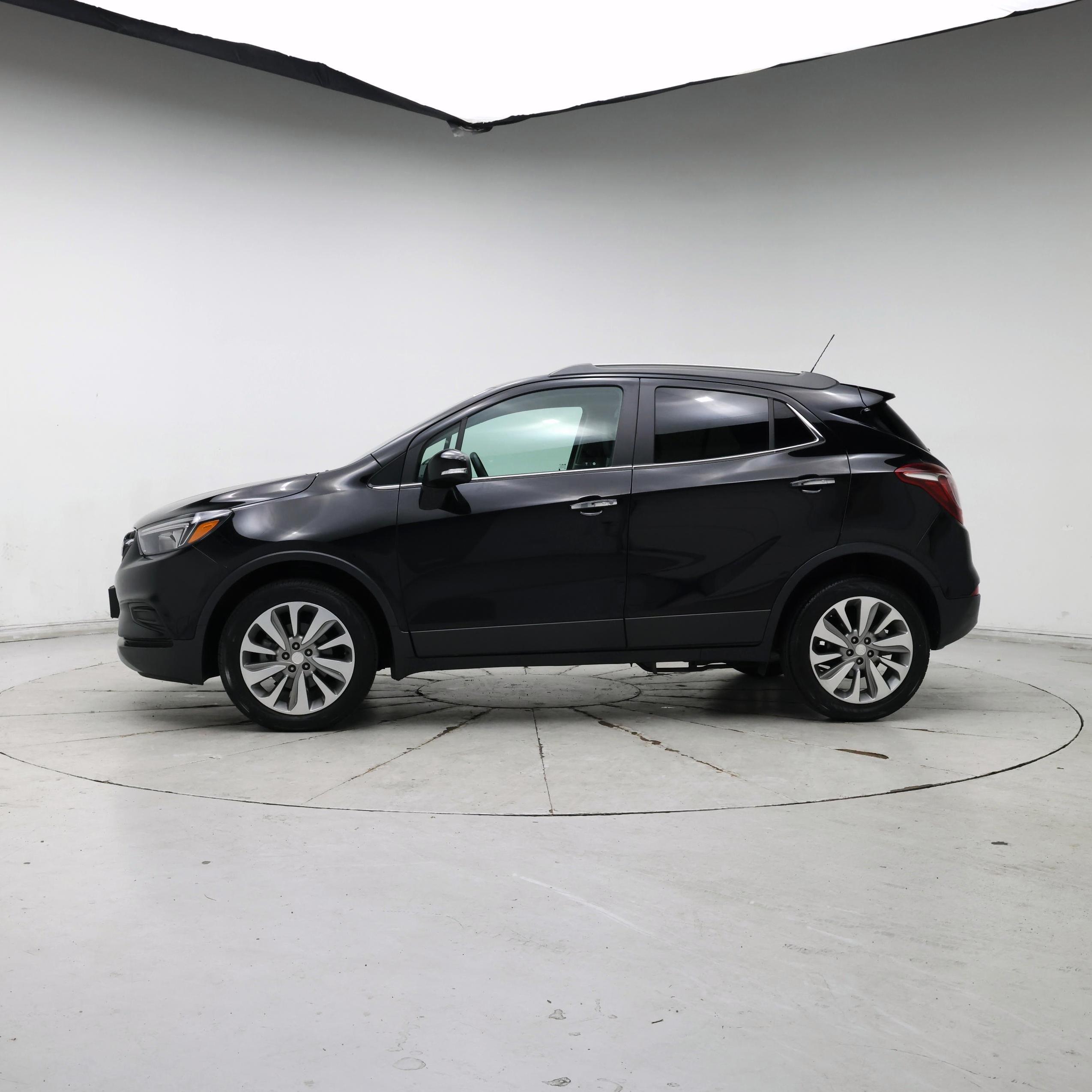Thumbnail: 2019 Buick Encore - 3