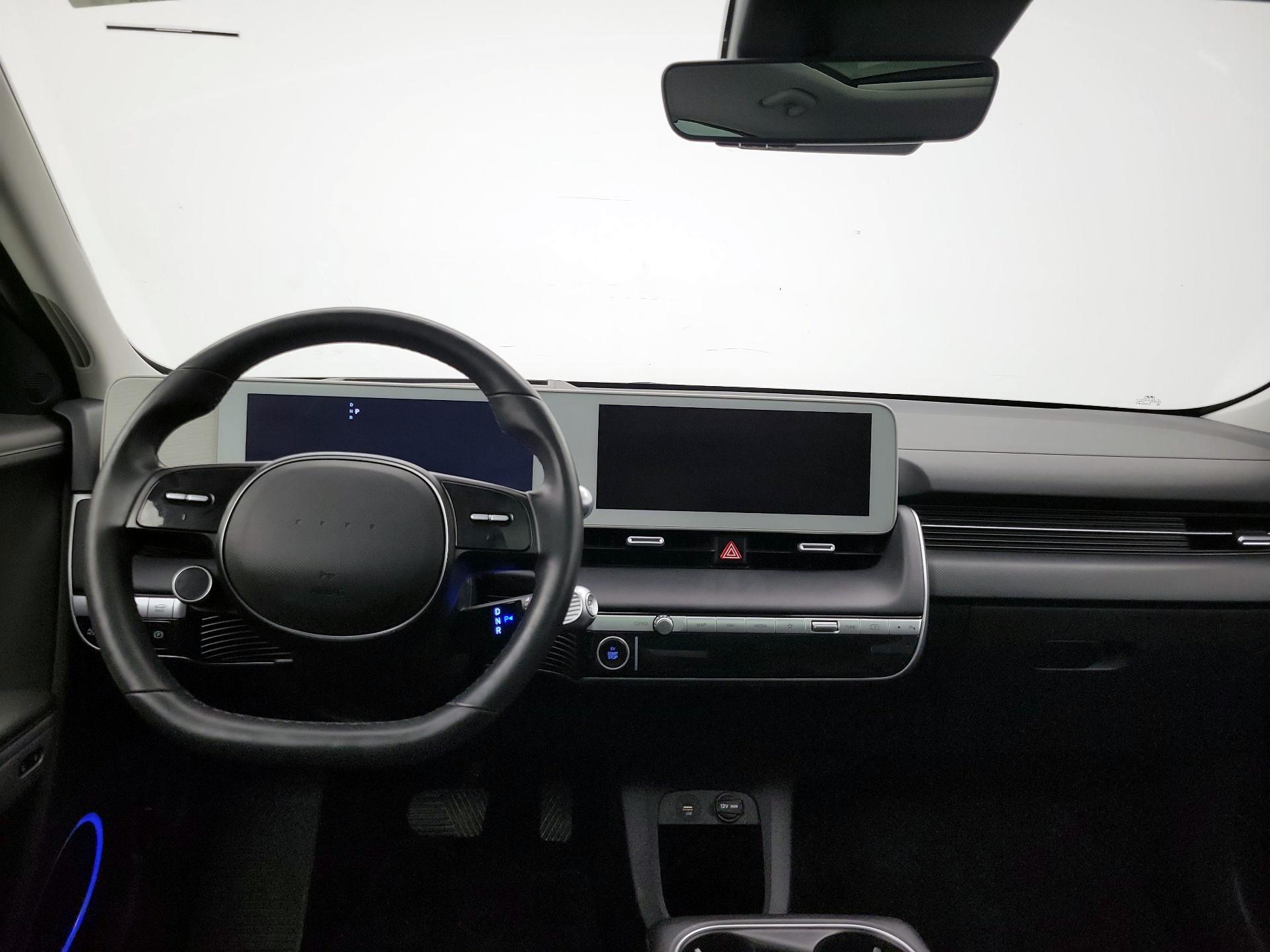 Thumbnail: 2023 Hyundai Ioniq 5 - 9