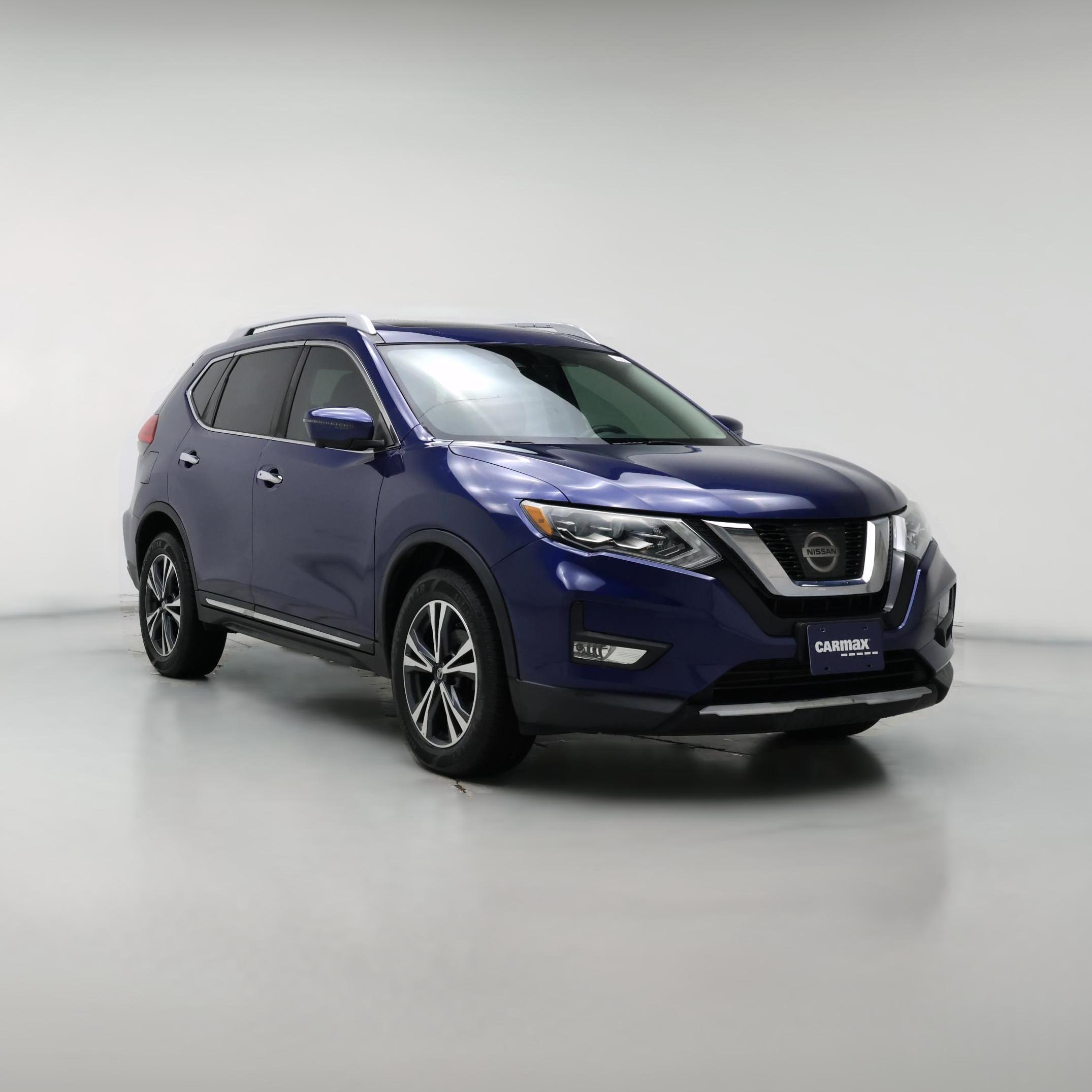 Thumbnail: 2017 Nissan Rogue - 1