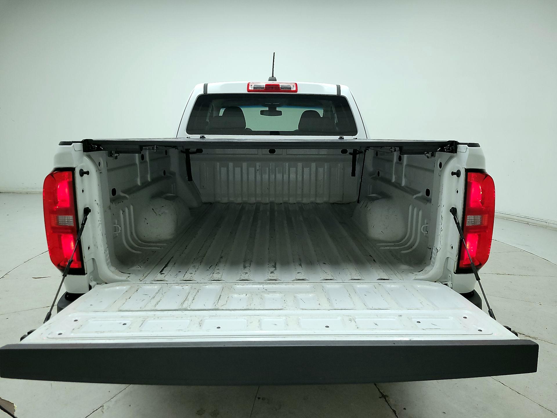 Thumbnail: 2021 Chevrolet Colorado - 20