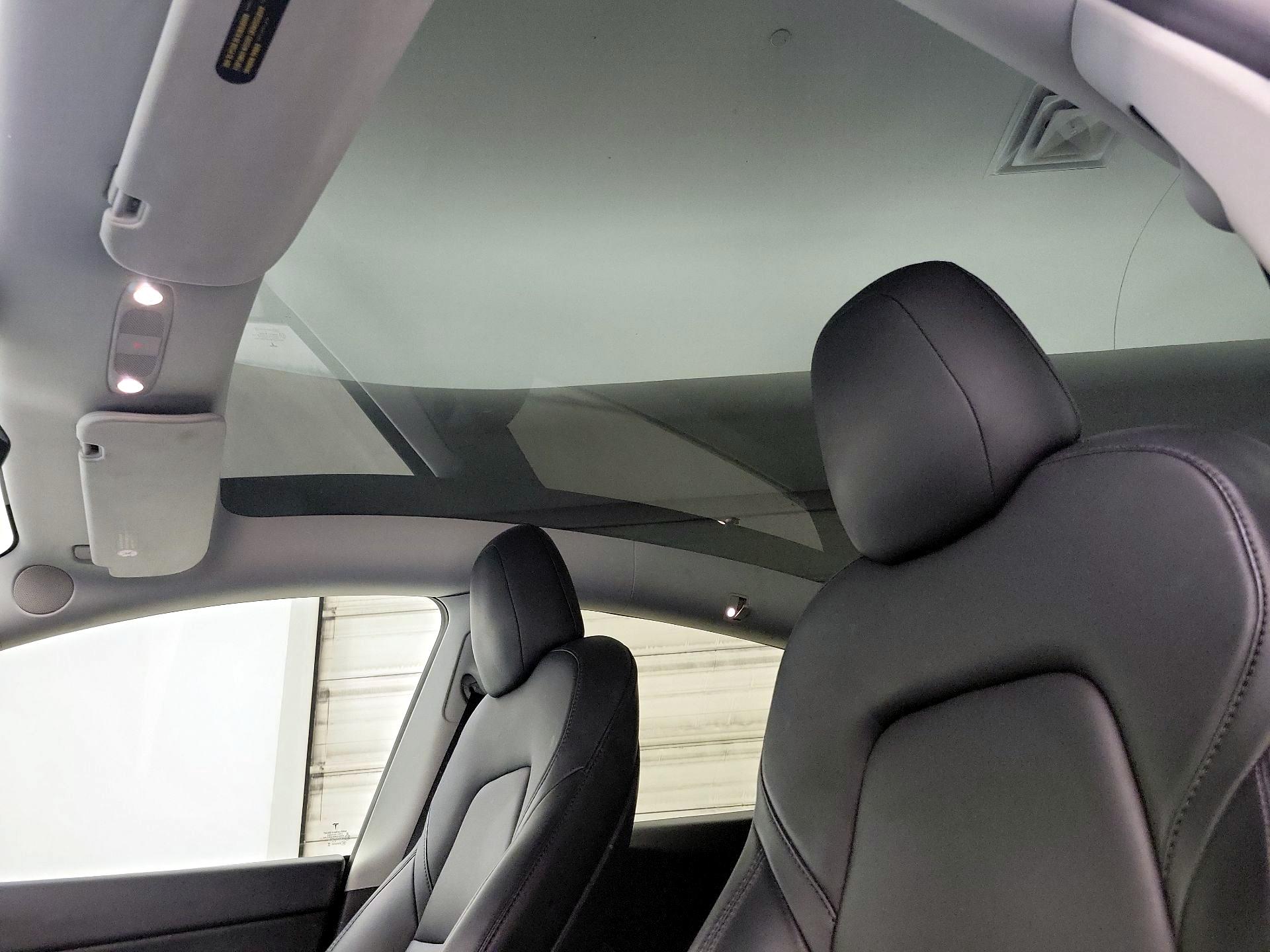 Thumbnail: 2021 Tesla Model Y - 18