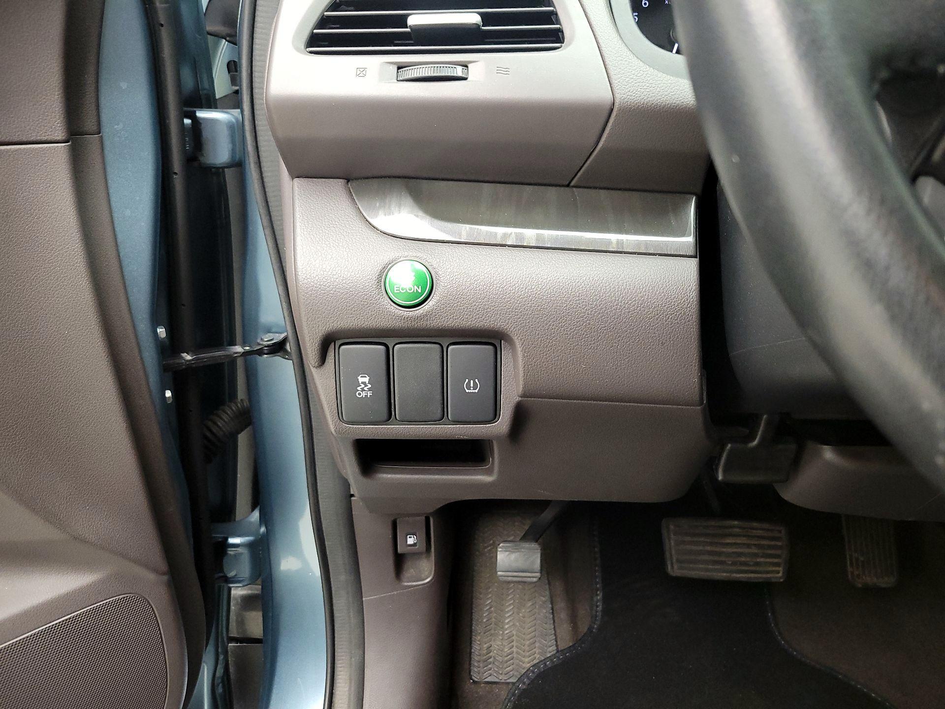 Thumbnail: 2014 Honda CR-V - 13