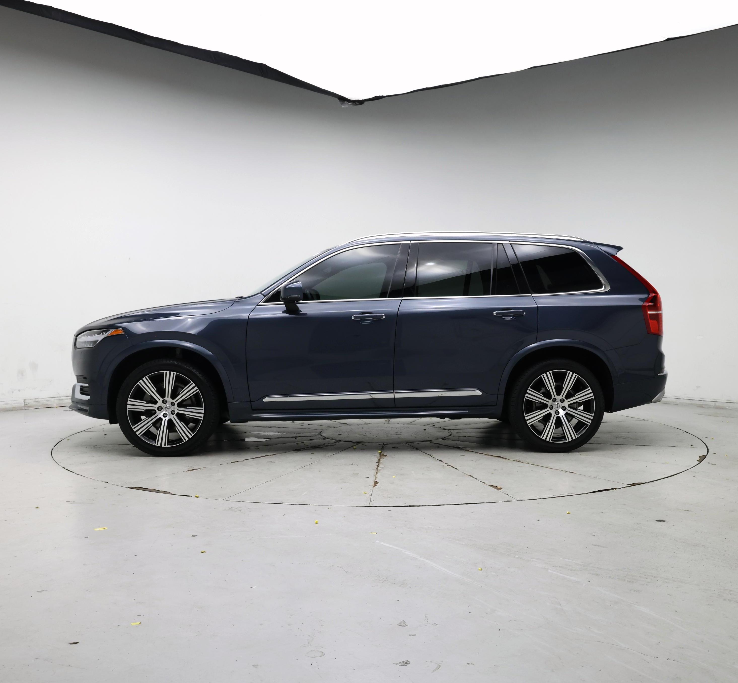 Thumbnail: 2021 Volvo XC90 - 3