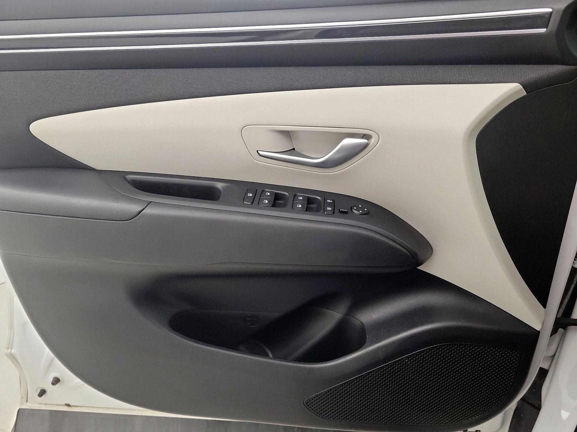 Thumbnail: 2023 Hyundai Tucson - 12