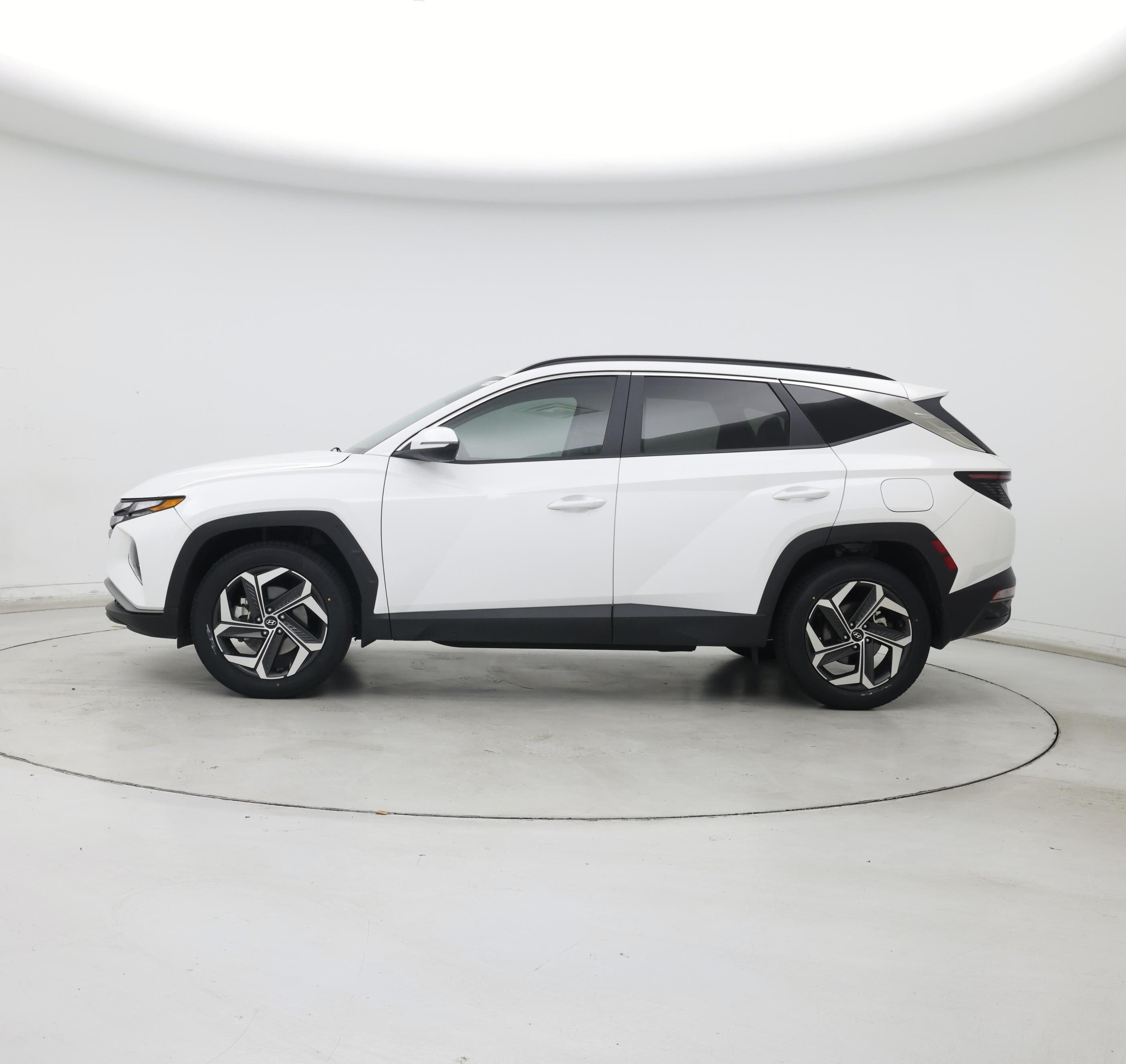 Thumbnail: 2023 Hyundai Tucson - 3