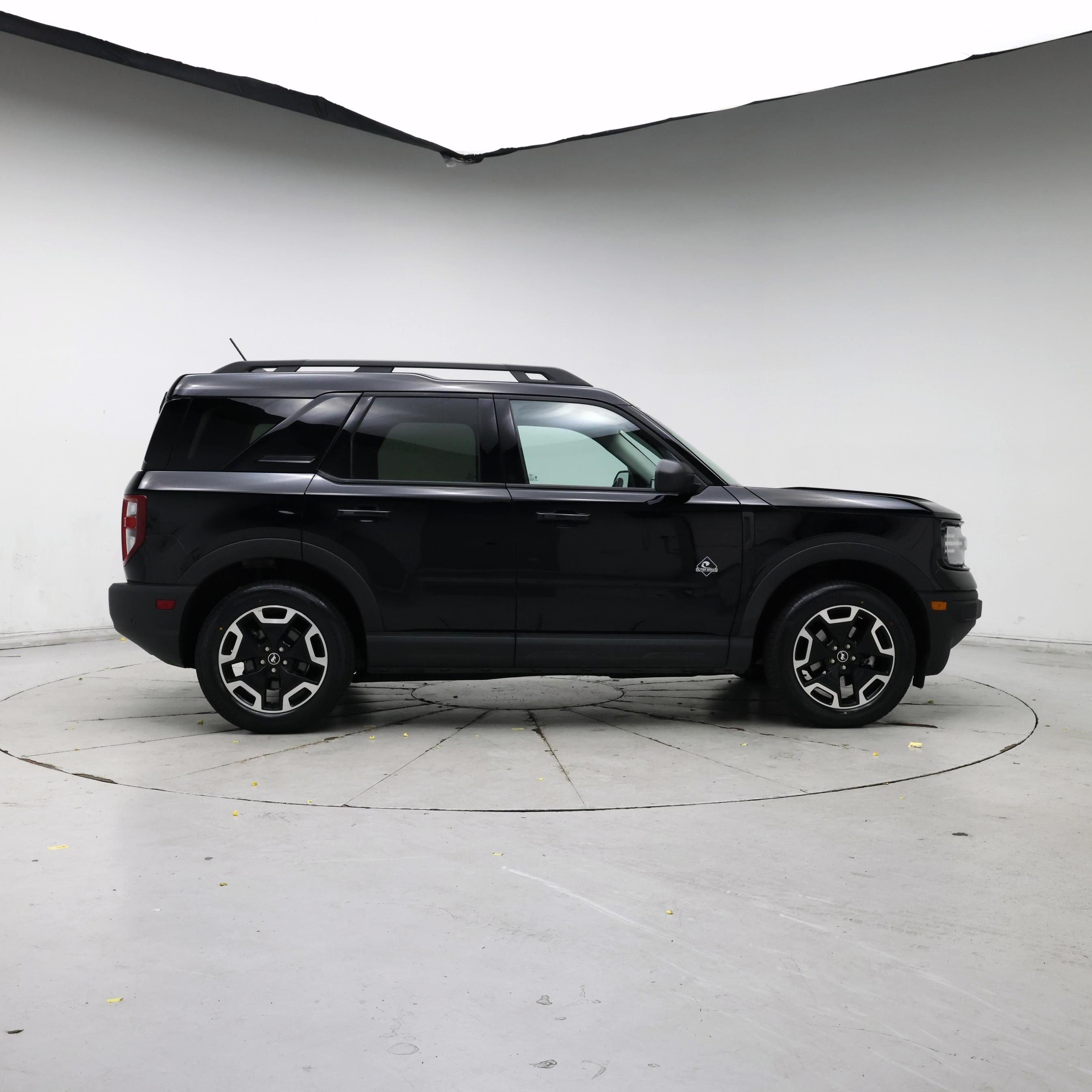 Thumbnail: 2022 Ford Bronco Sport - 7