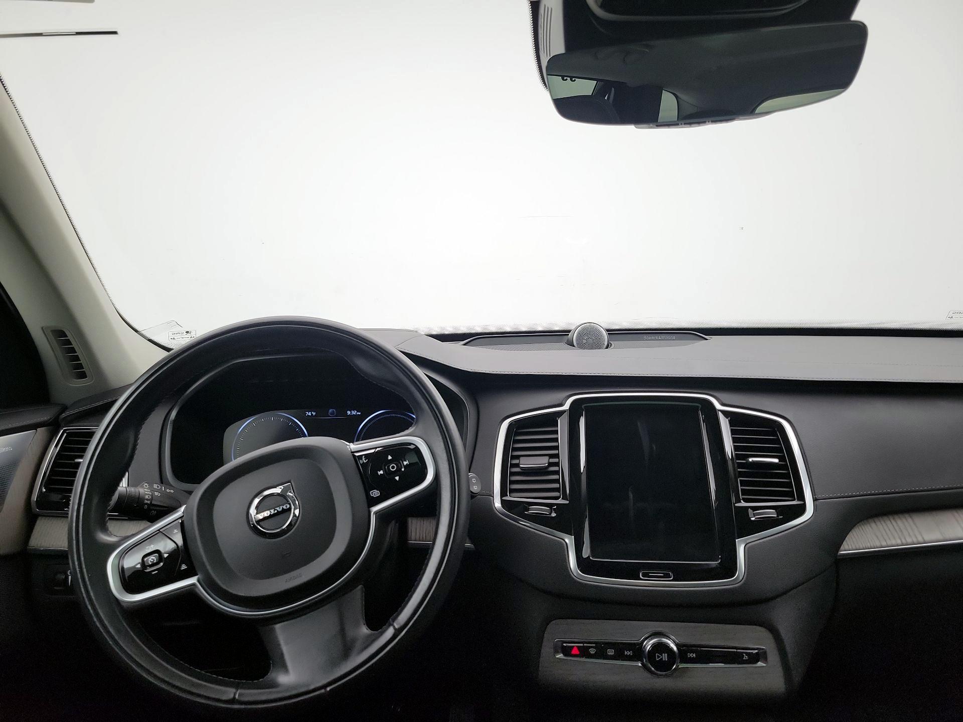 Thumbnail: 2022 Volvo XC90 - 9