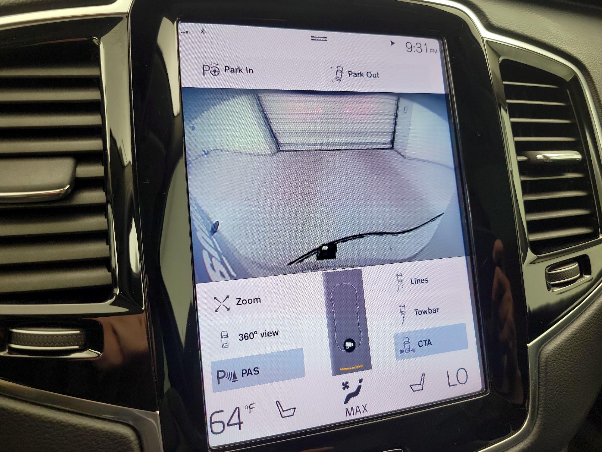 Thumbnail: 2022 Volvo XC90 - 15