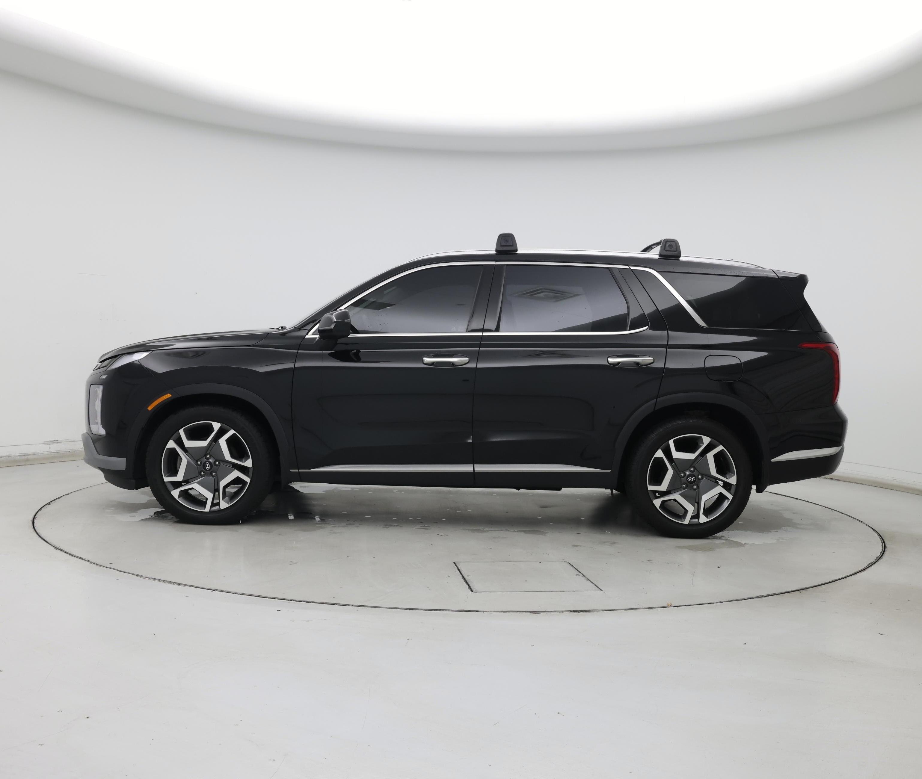 Thumbnail: 2023 Hyundai Palisade - 3