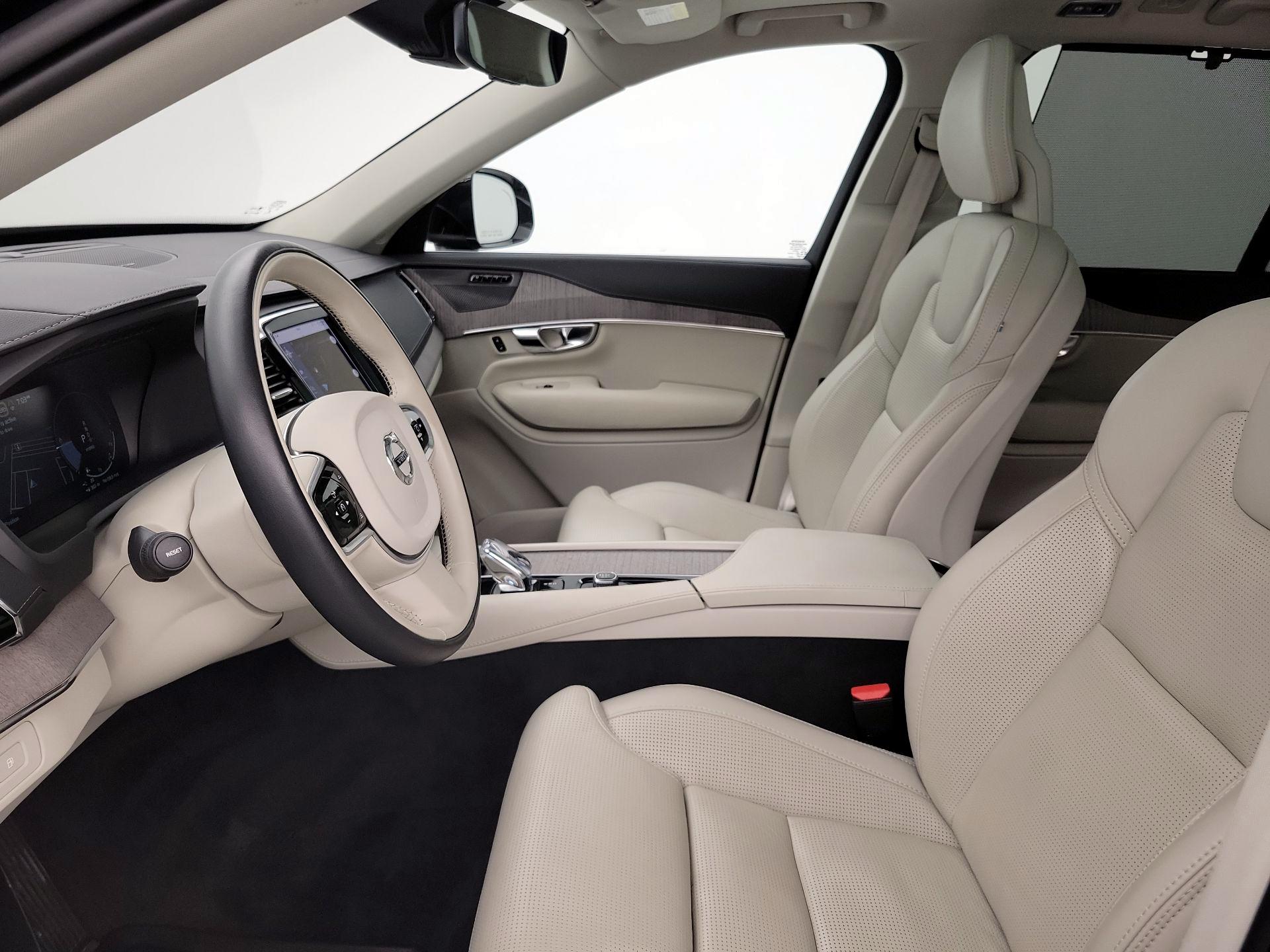 Thumbnail: 2022 Volvo XC90 - 11