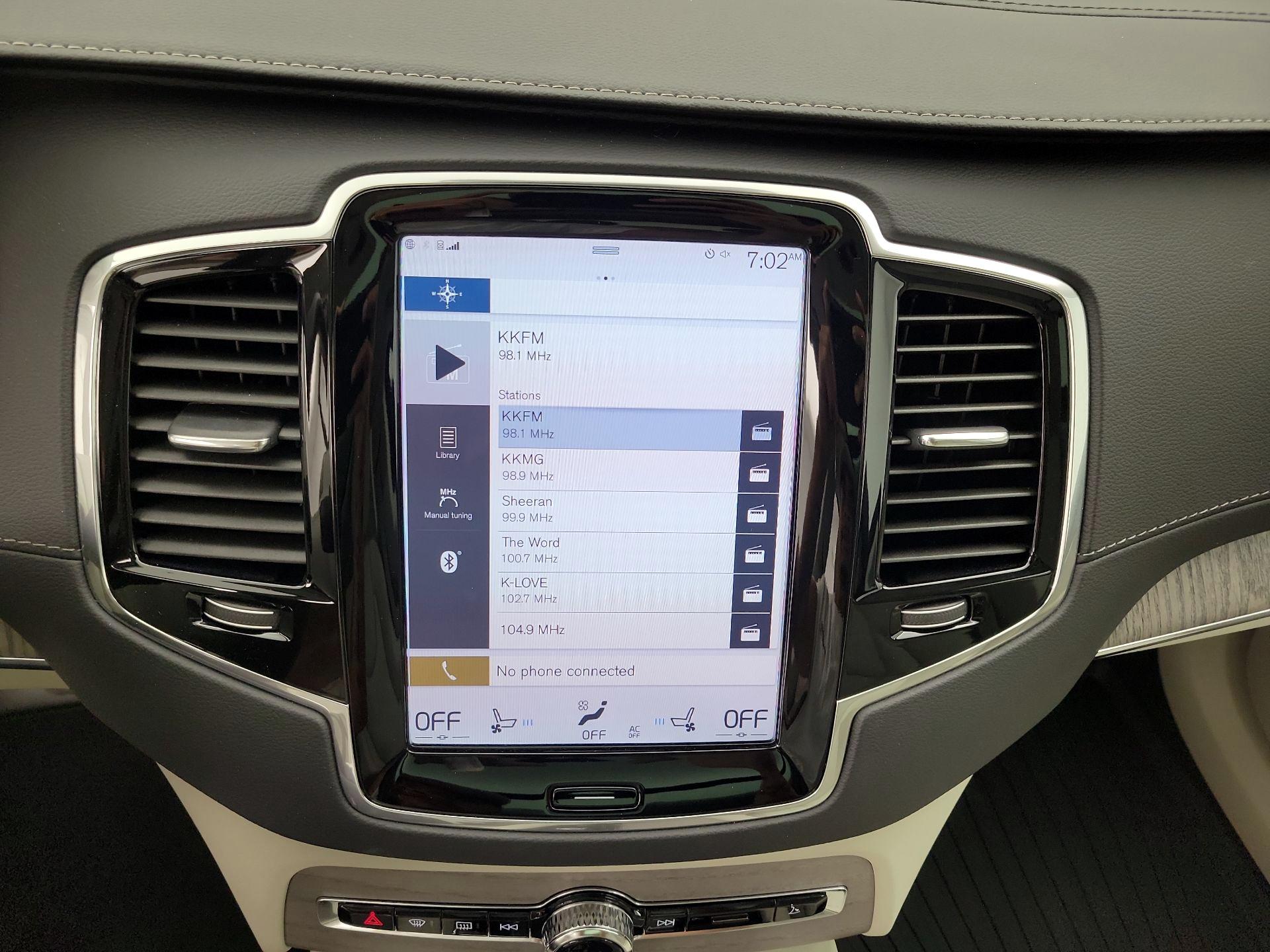 Thumbnail: 2022 Volvo XC90 - 16