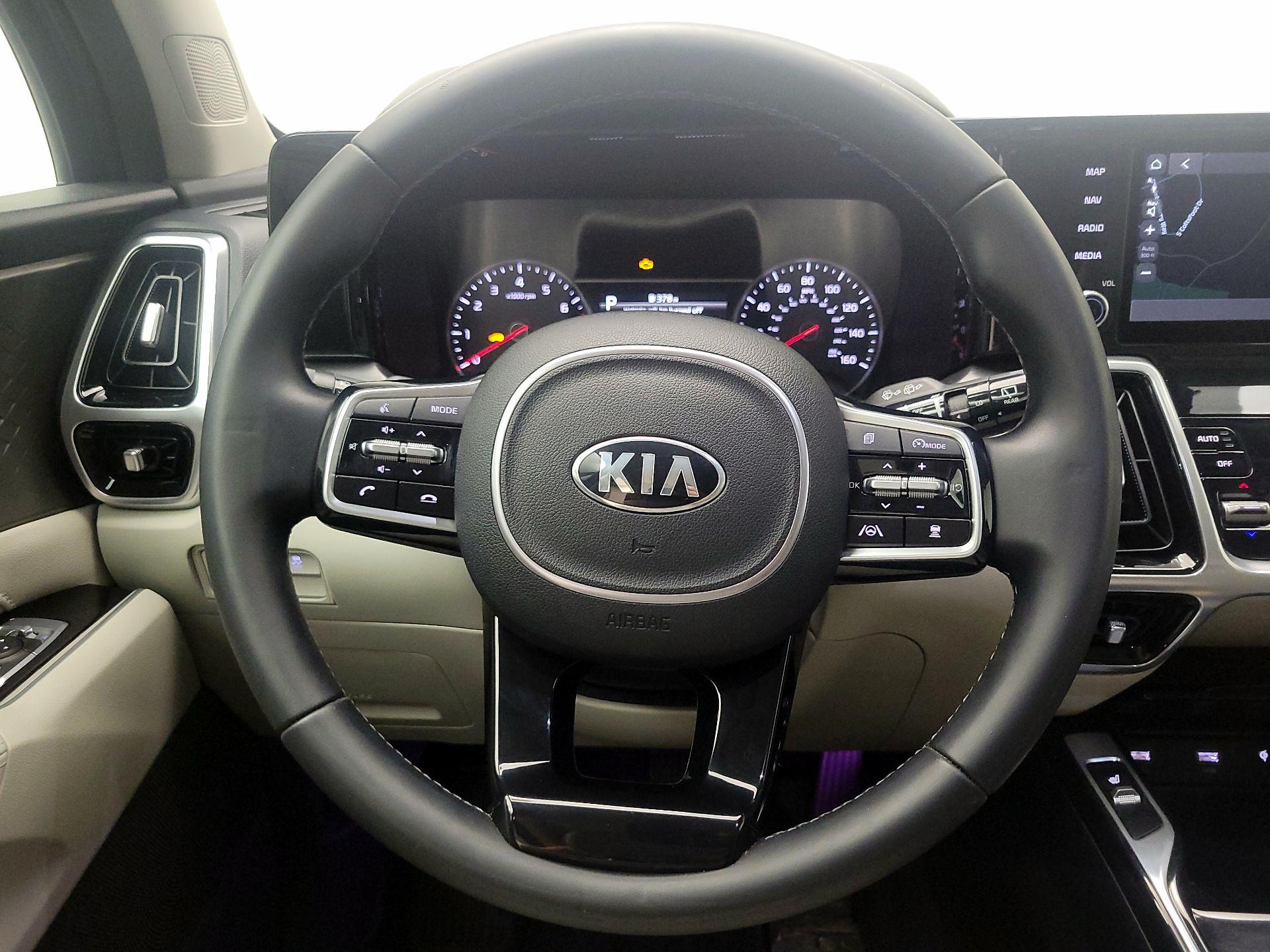Thumbnail: 2021 Kia Sorento - 10