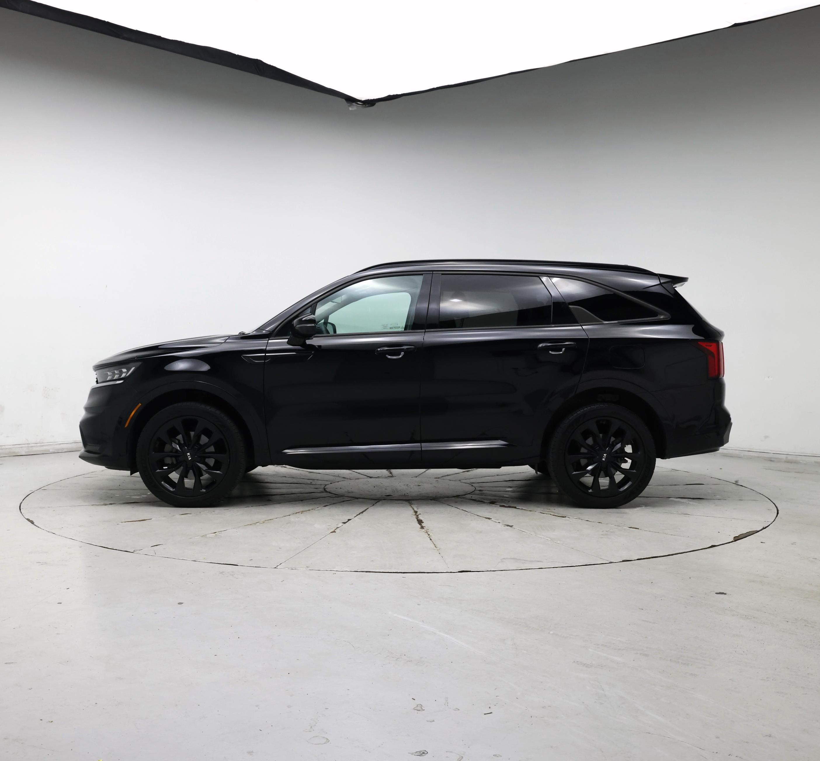 Thumbnail: 2021 Kia Sorento - 3