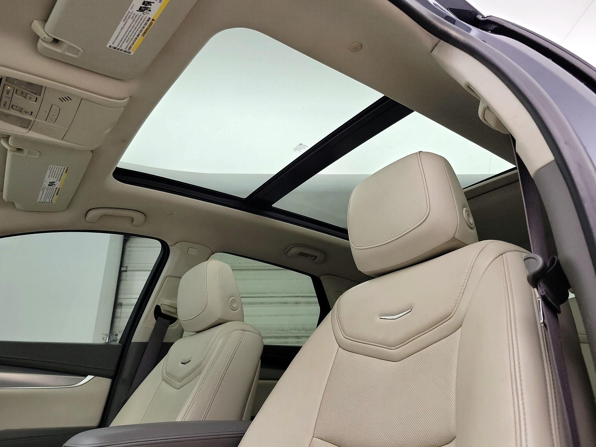Thumbnail: 2019 Cadillac XT5 - 20