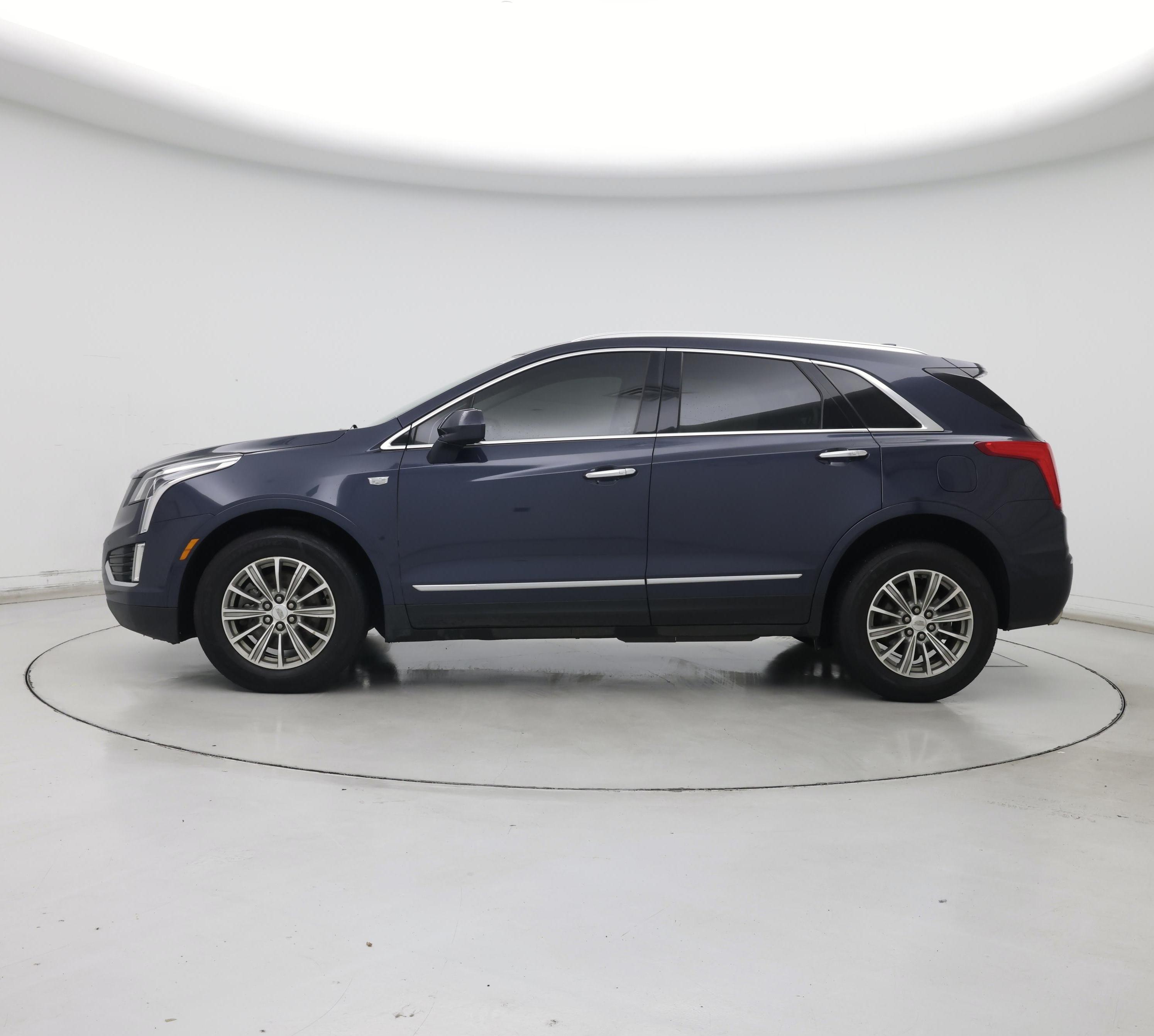 Thumbnail: 2019 Cadillac XT5 - 3