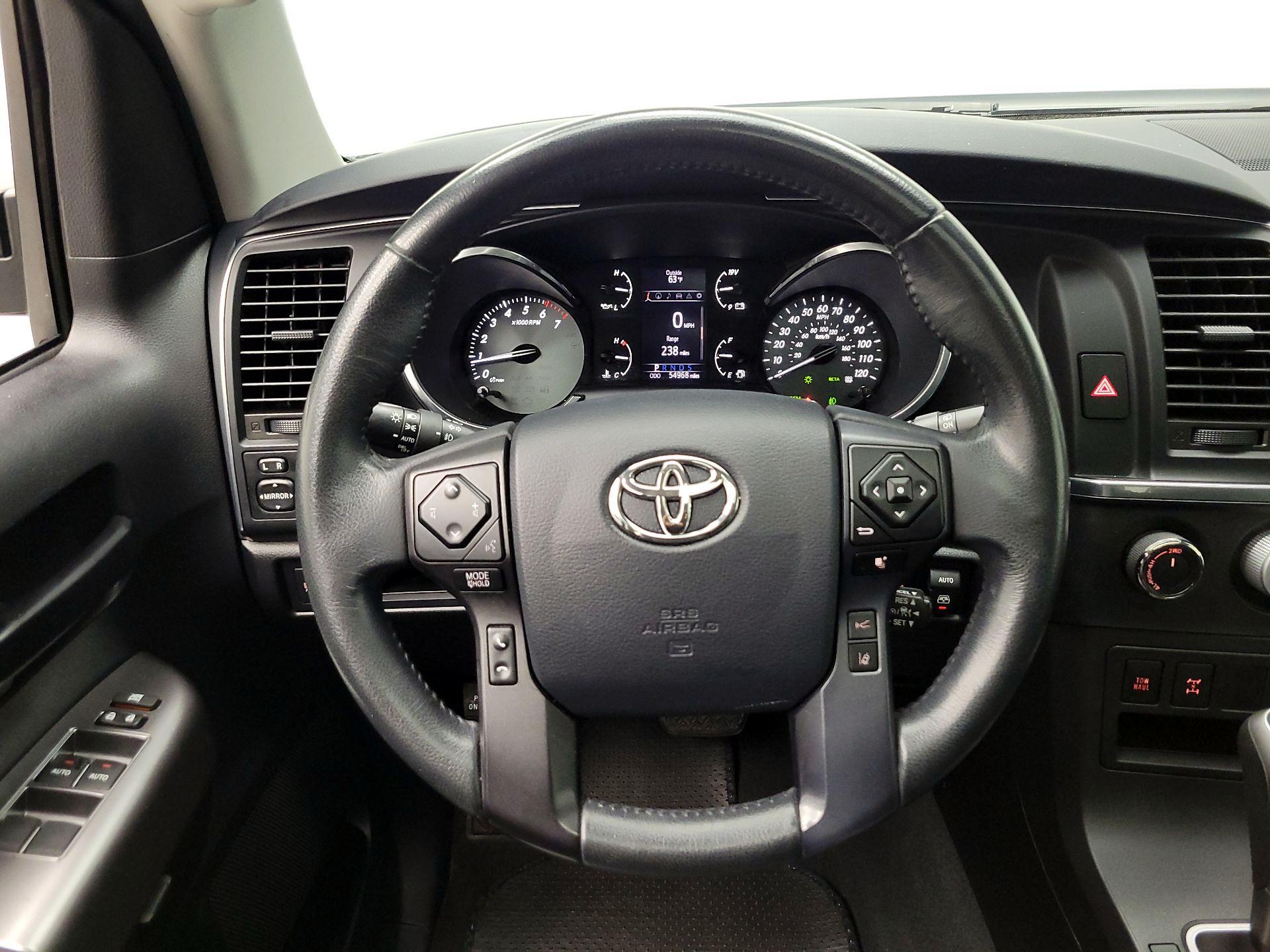 Thumbnail: 2019 Toyota Sequoia - 10