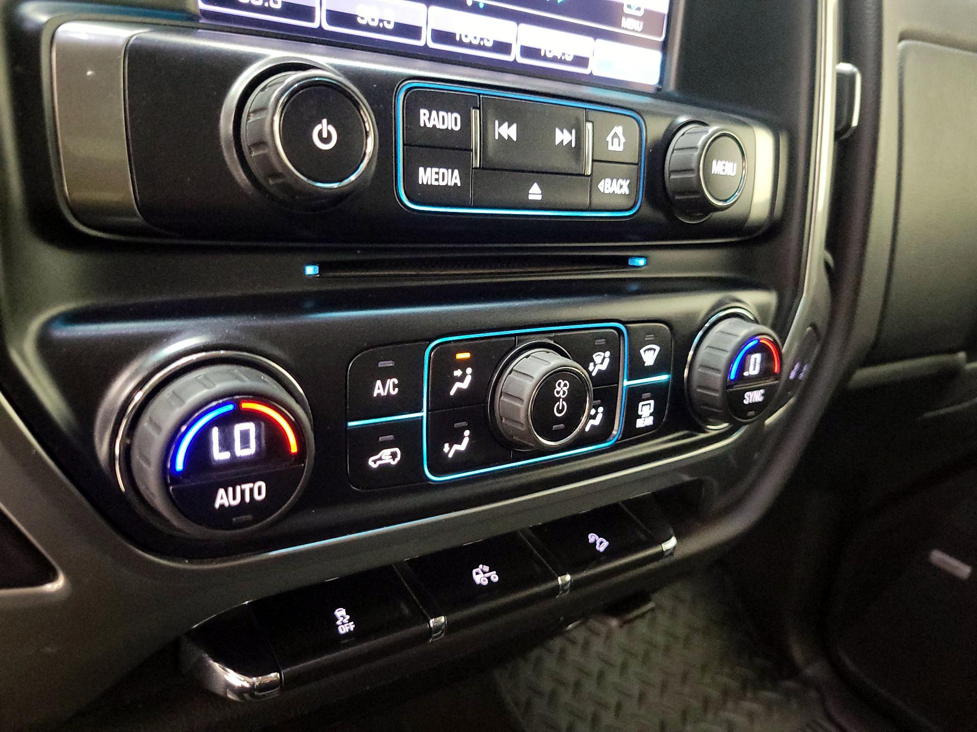 Thumbnail: 2014 Chevrolet Silverado 1500 - 16