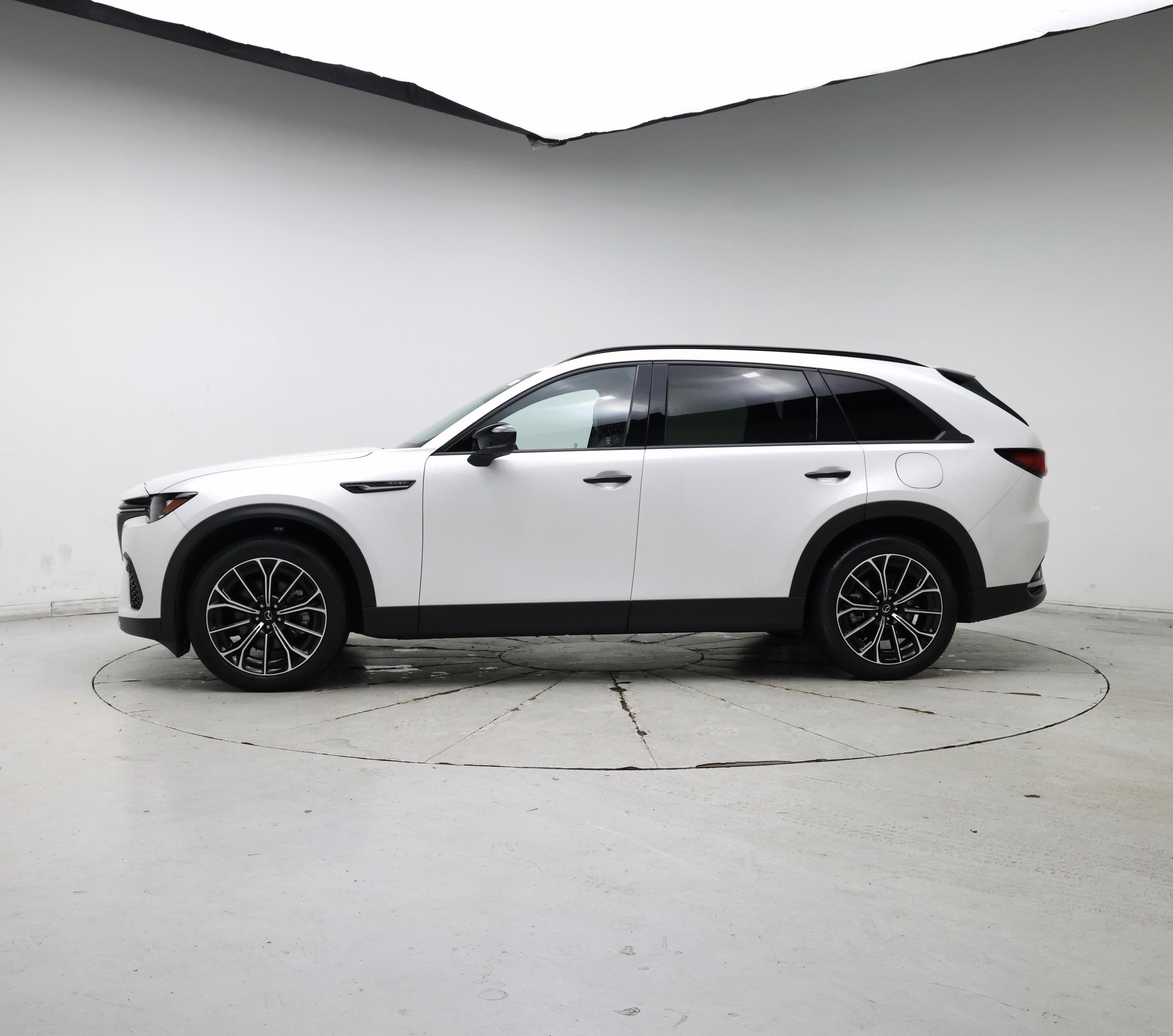 Thumbnail: 2025 Mazda CX-70 - 3