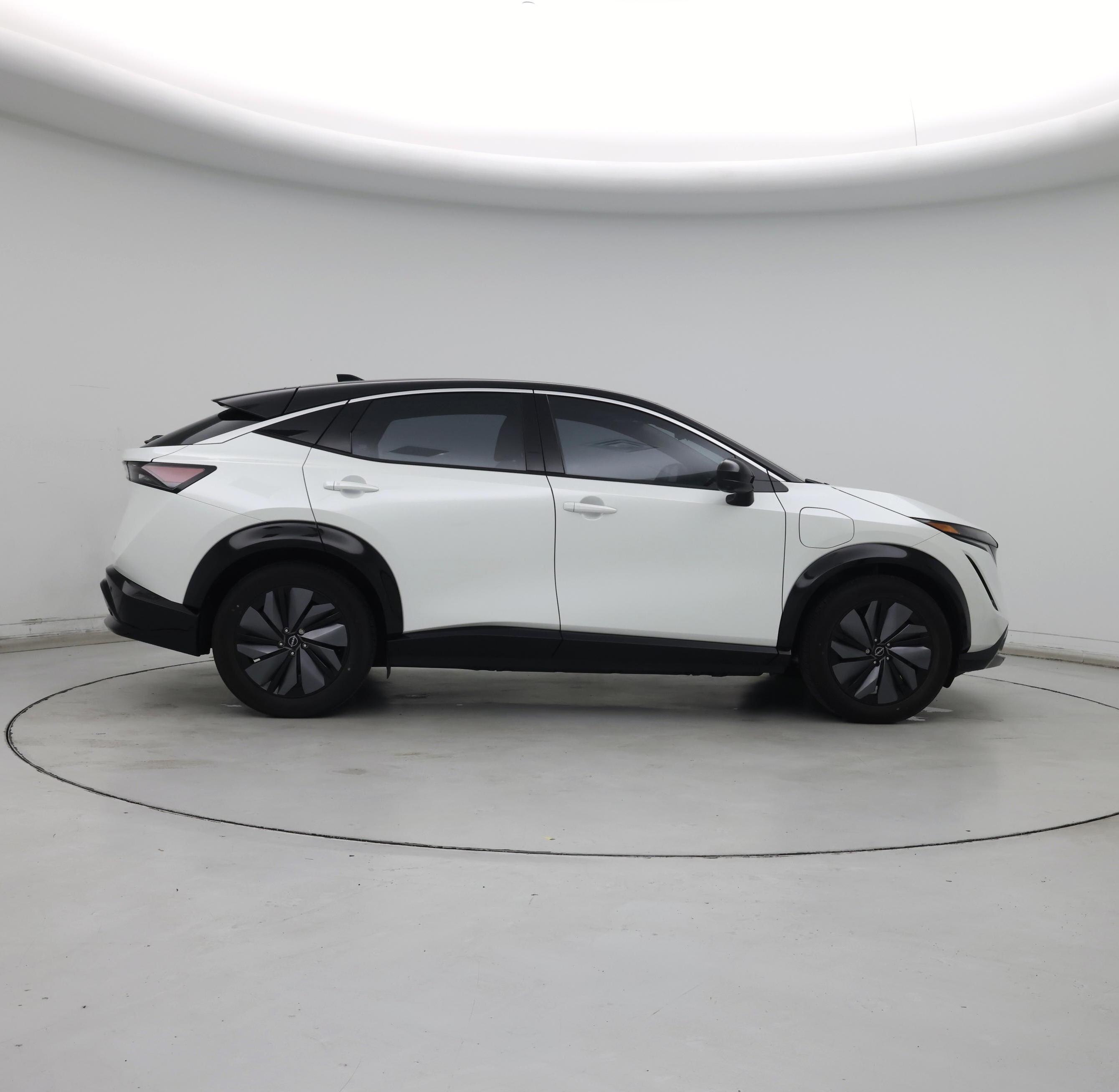 Thumbnail: 2023 Nissan Ariya - 7