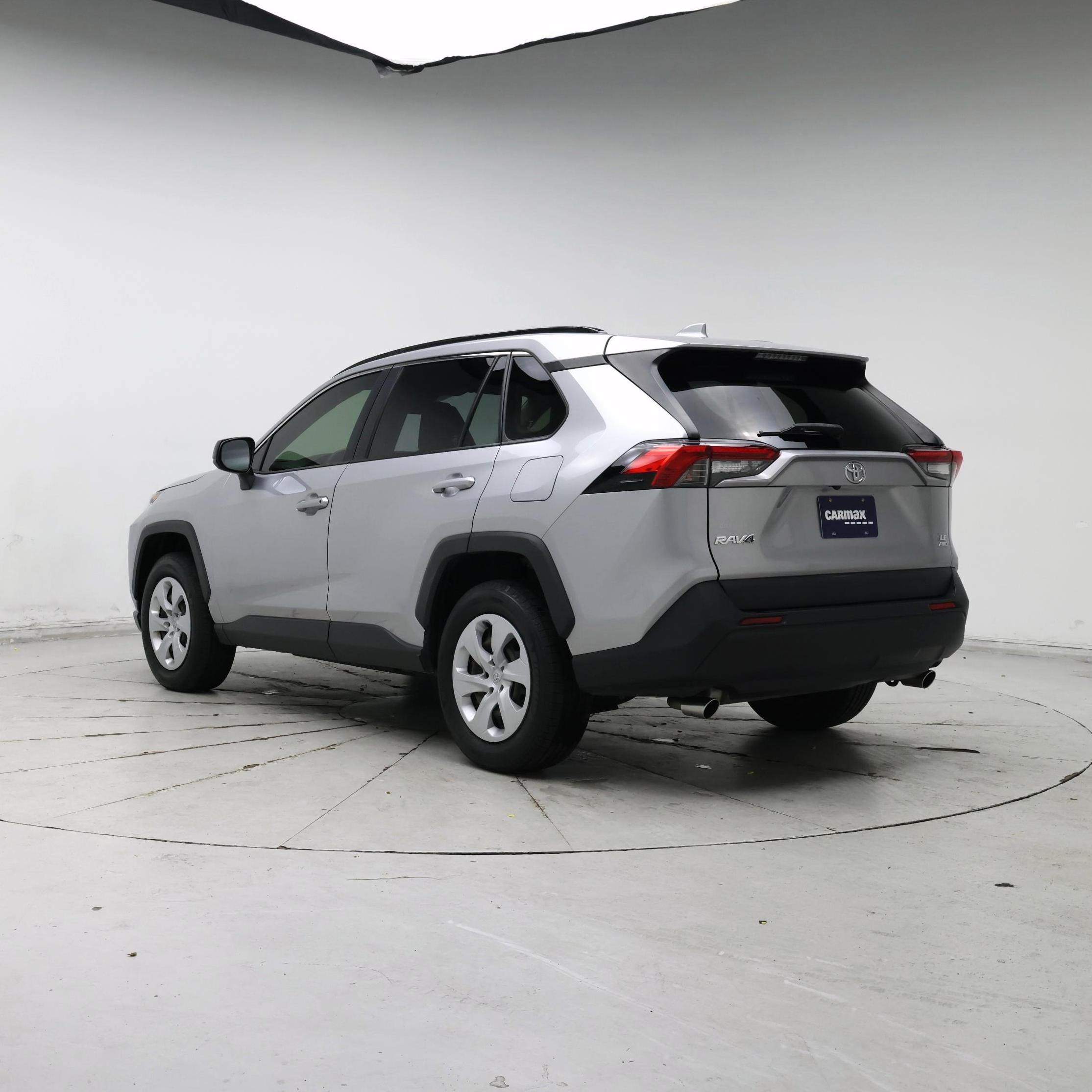 Thumbnail: 2019 Toyota RAV4 - 2