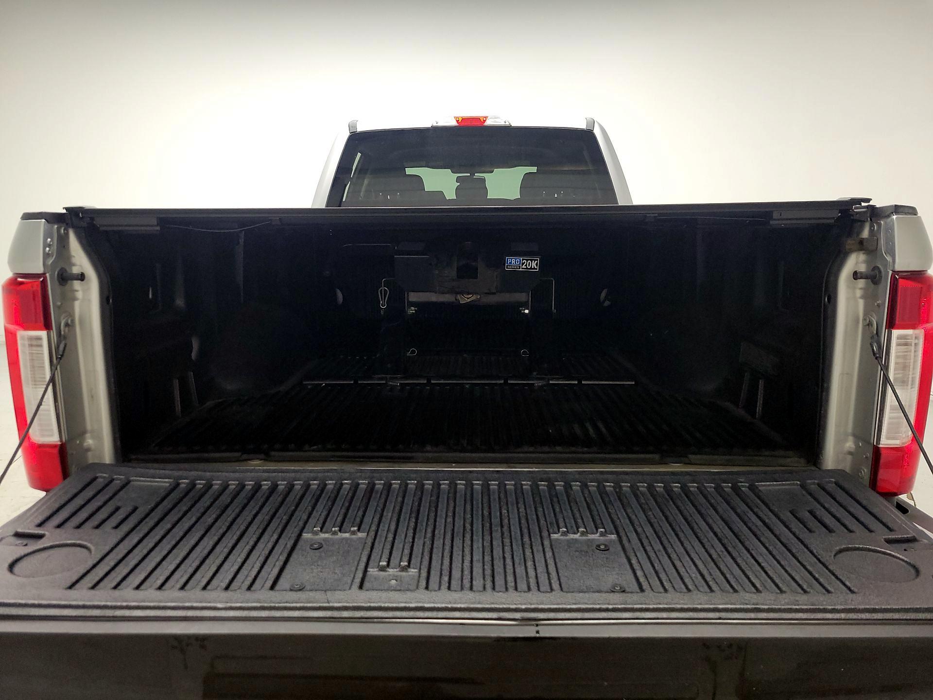 Thumbnail: 2017 Ford F-250 - 20