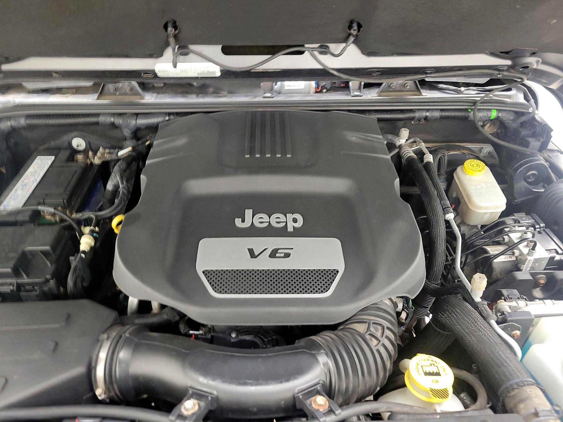 Thumbnail: 2017 Jeep Wrangler - 20