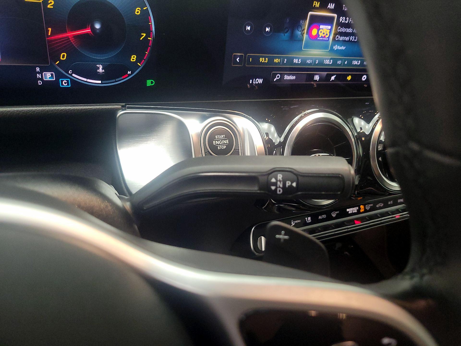 Thumbnail: 2021 Mercedes-Benz GLB - 17
