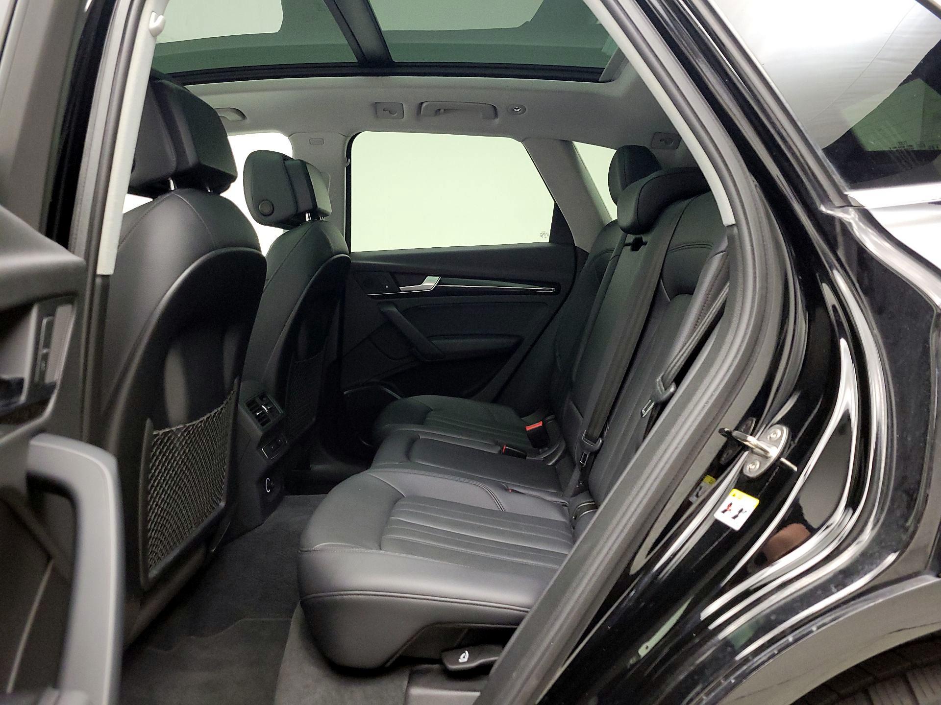 Thumbnail: 2020 Audi Q5 - 20