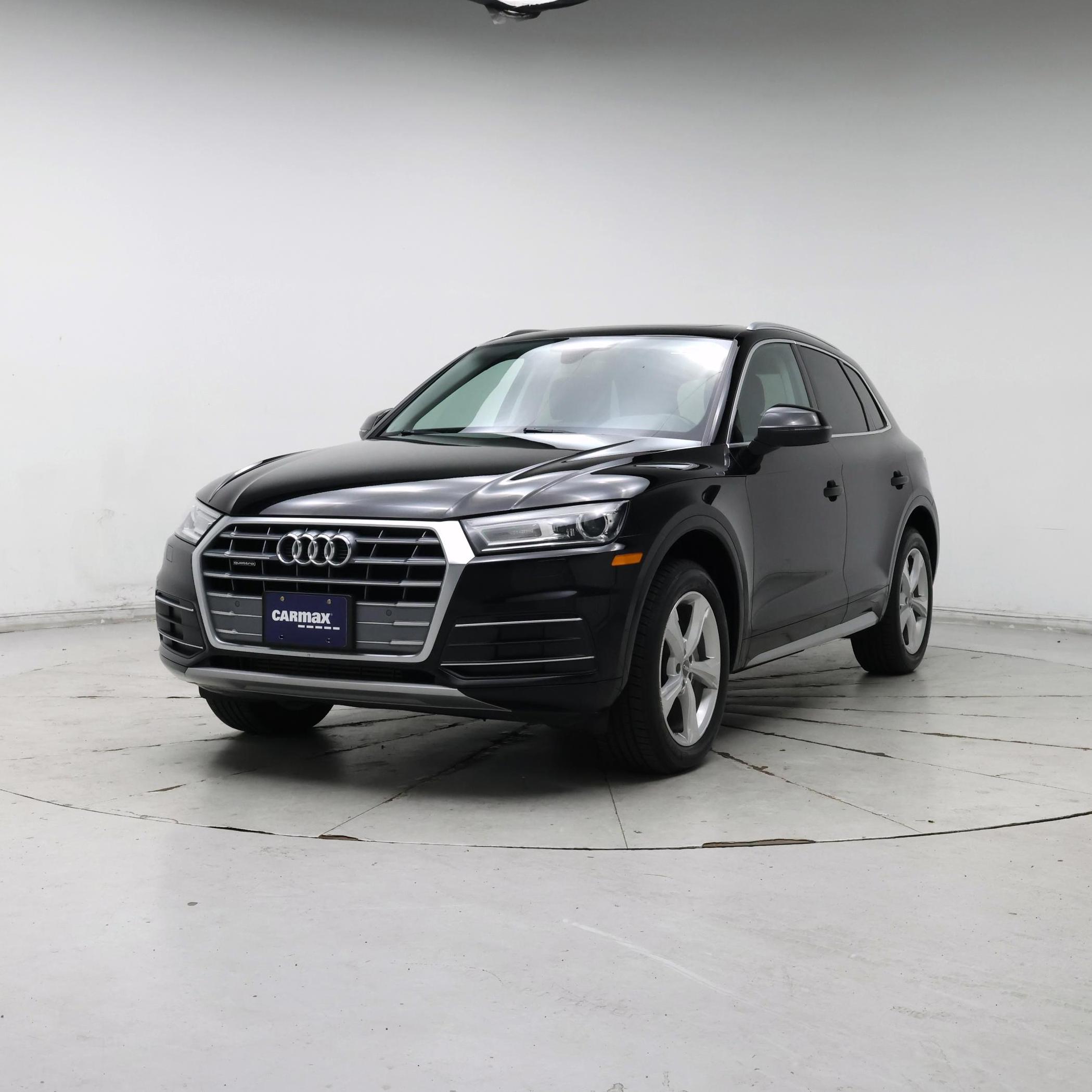 Thumbnail: 2020 Audi Q5 - 4