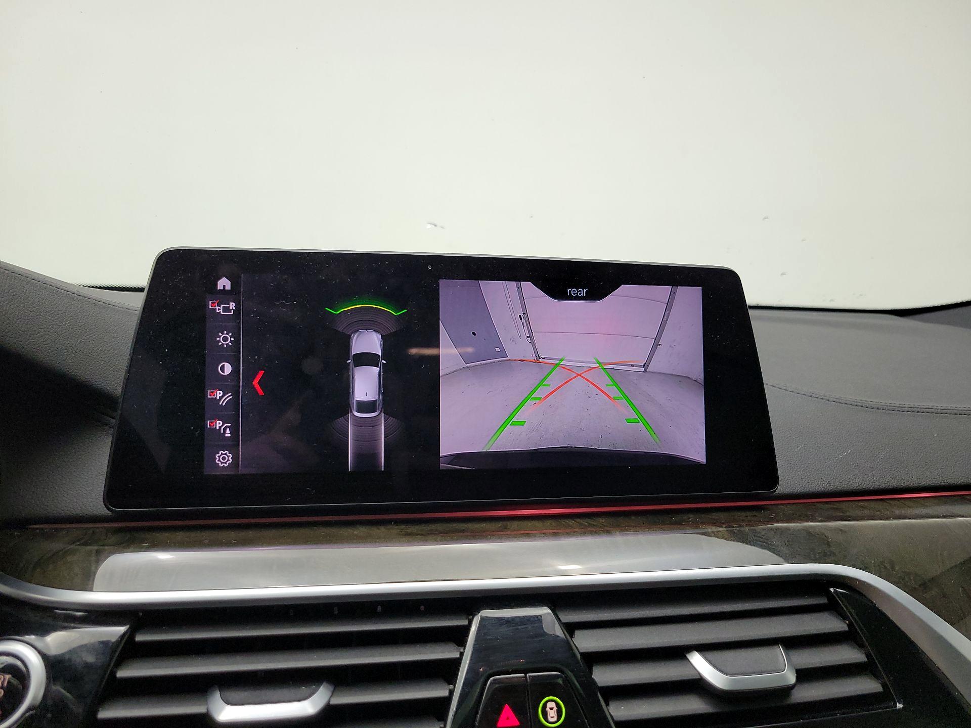 Thumbnail: 2019 BMW 6 Series - 15