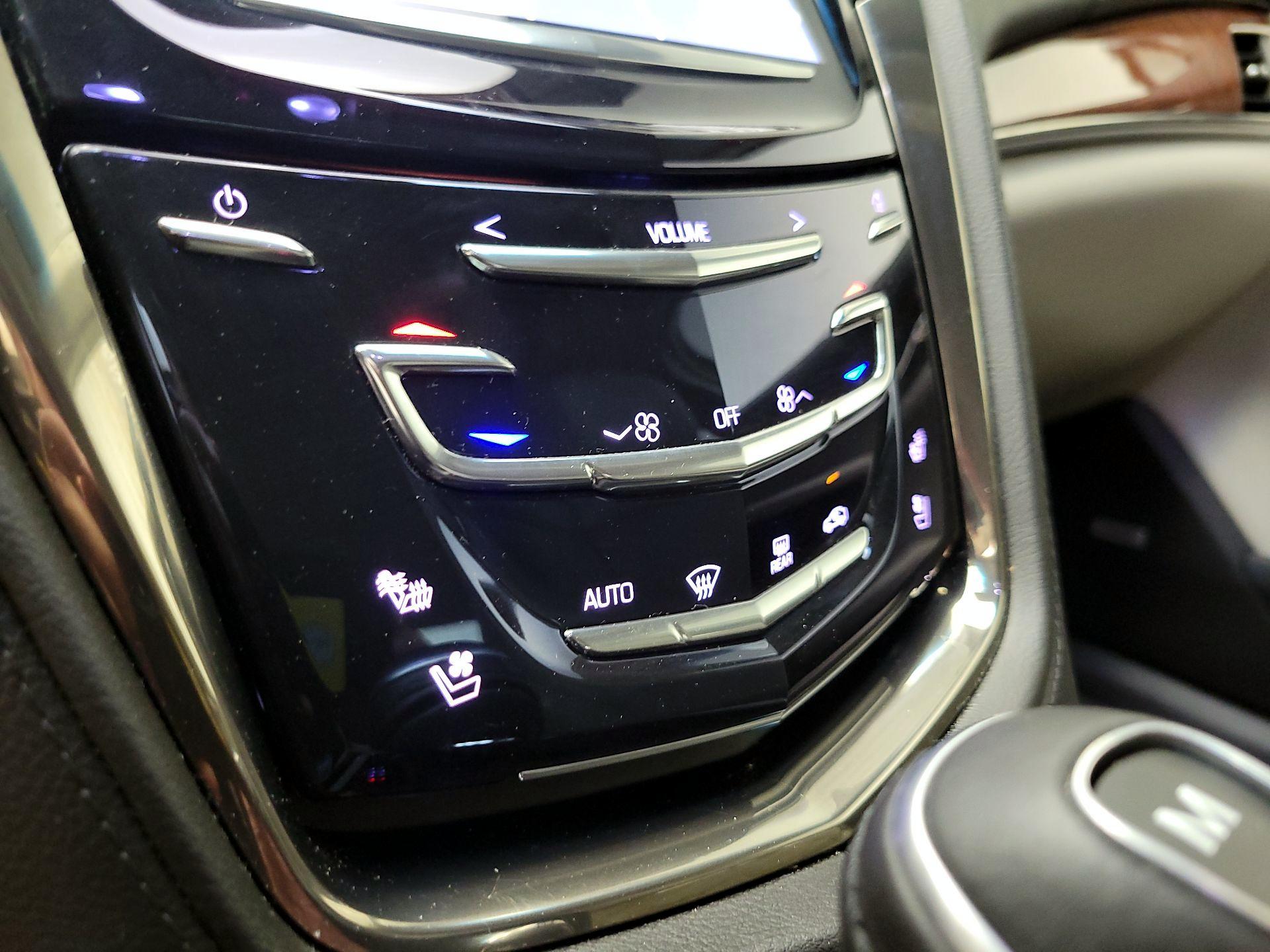 Thumbnail: 2014 Cadillac CTS - 17