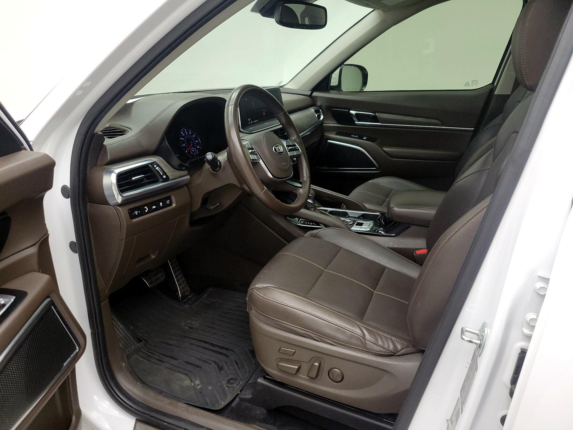 Thumbnail: 2021 Kia Telluride - 11