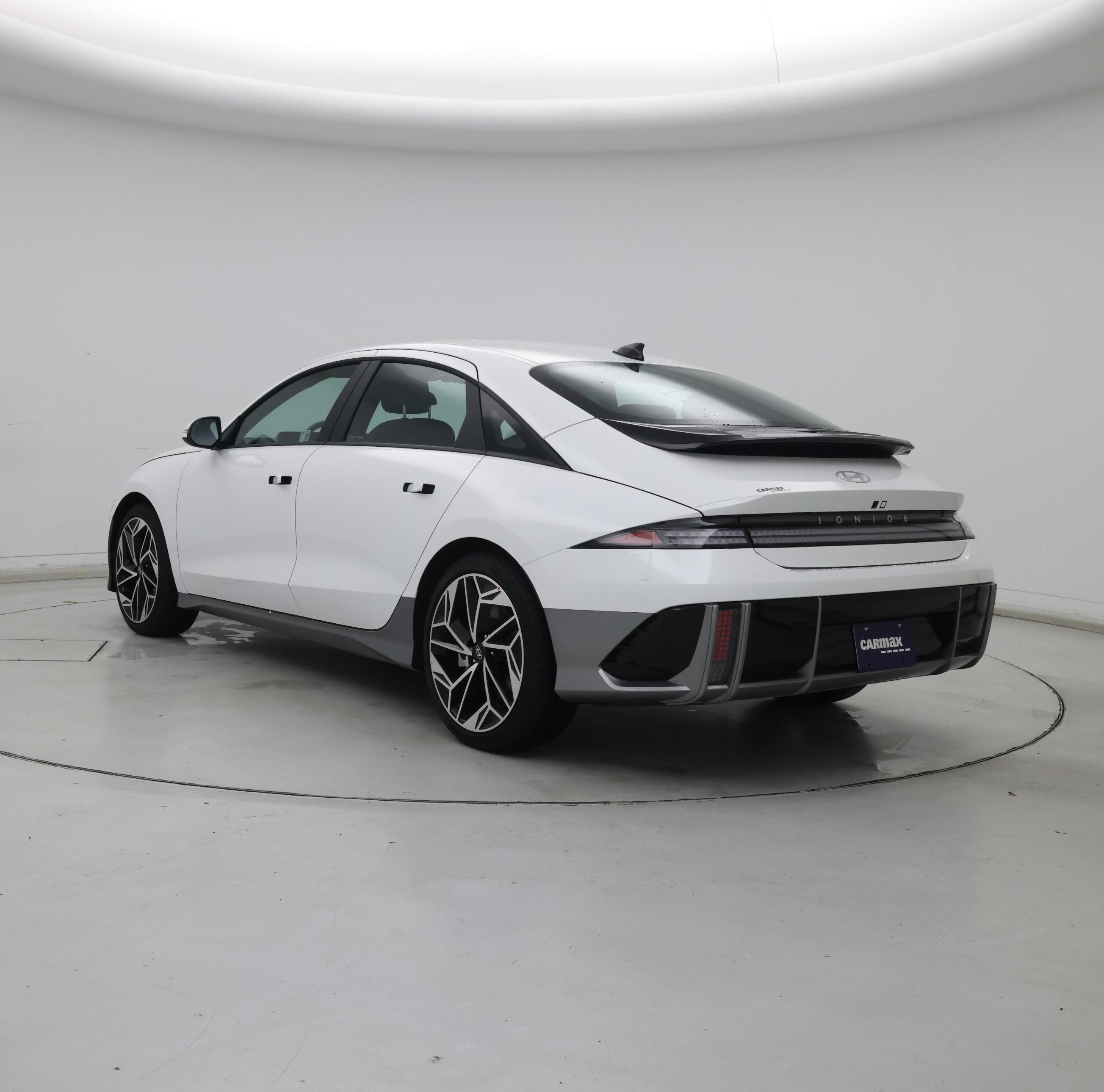 Thumbnail: 2024 Hyundai Ioniq 6 - 2