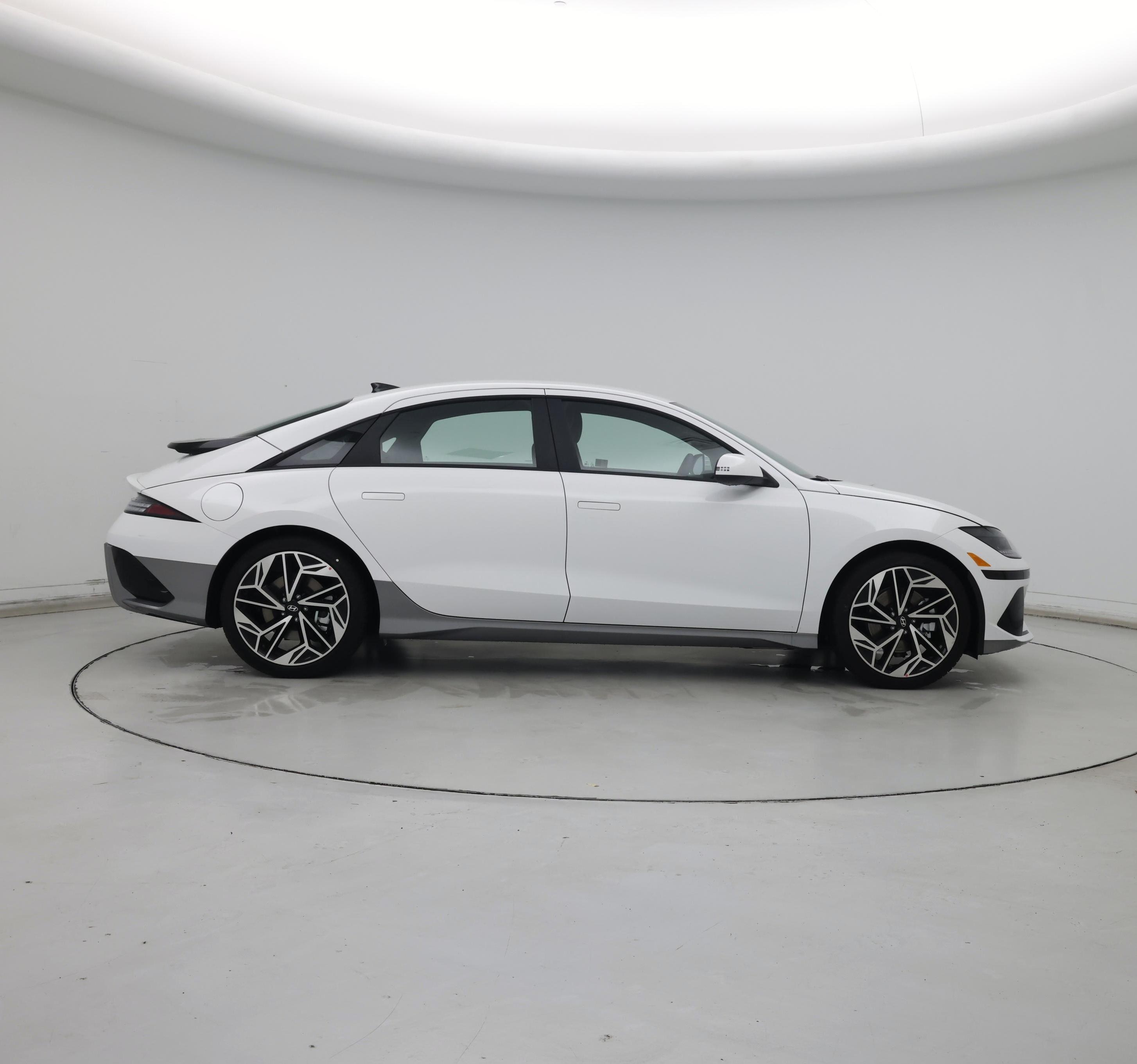 Thumbnail: 2024 Hyundai Ioniq 6 - 7