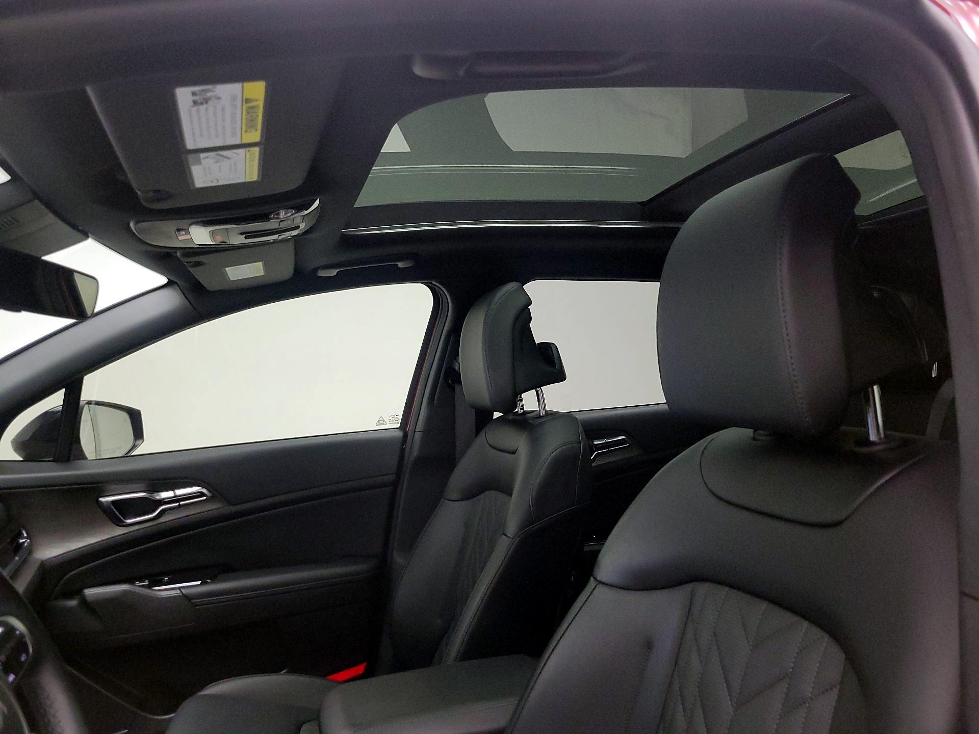Thumbnail: 2023 Kia Sportage - 20