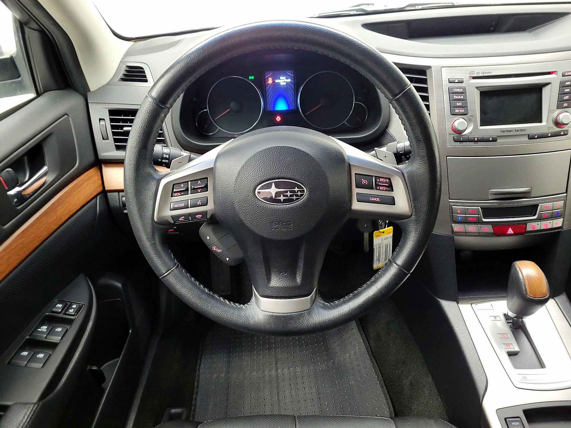 Thumbnail: 2014 Subaru Outback - 10