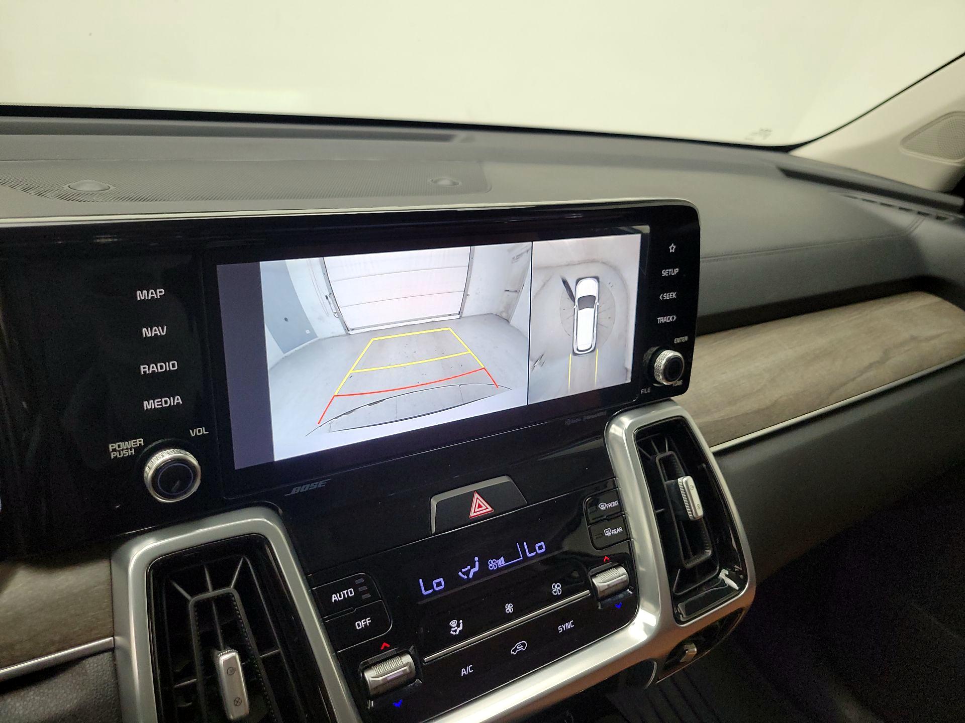 Thumbnail: 2023 Kia Sorento - 15