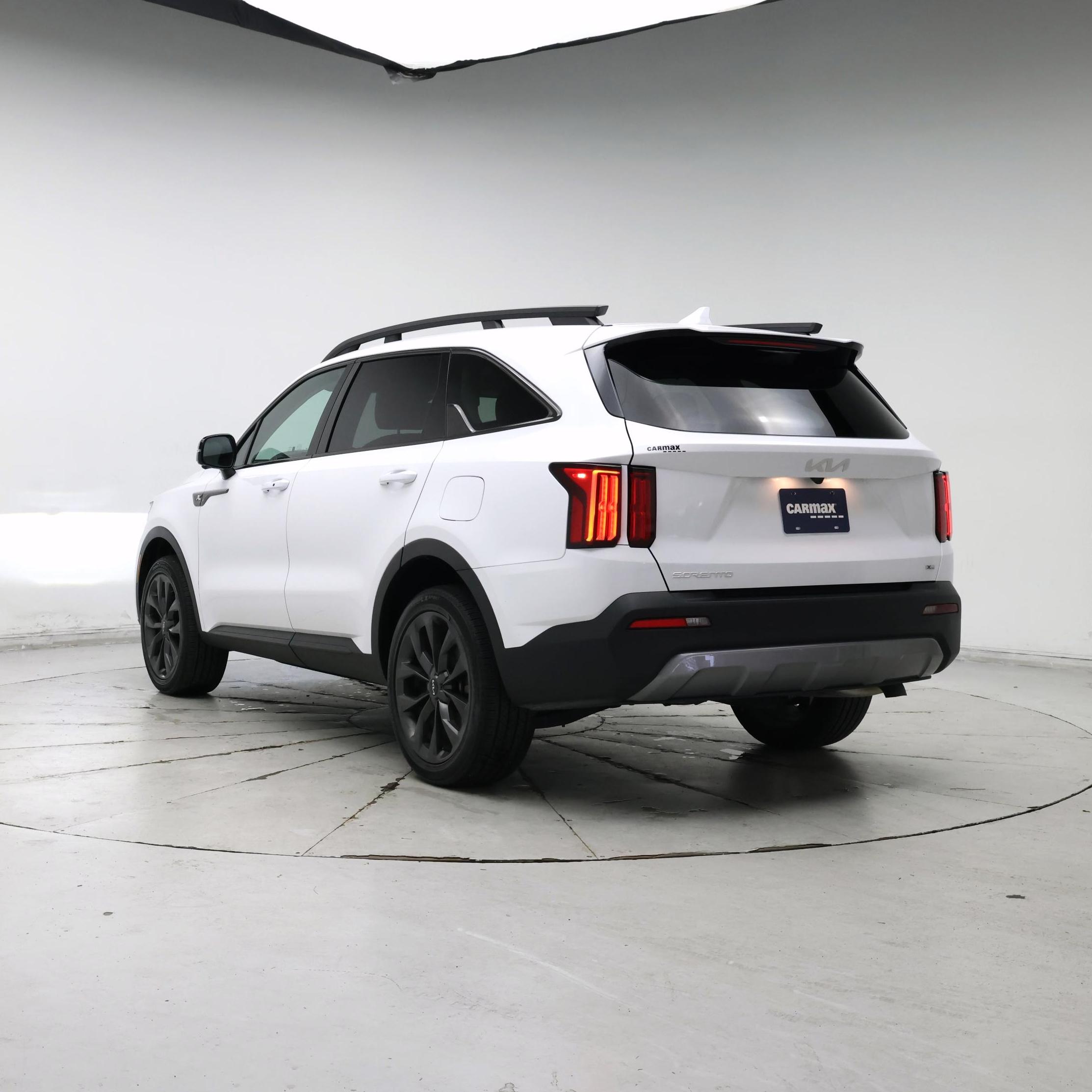 Thumbnail: 2023 Kia Sorento - 2