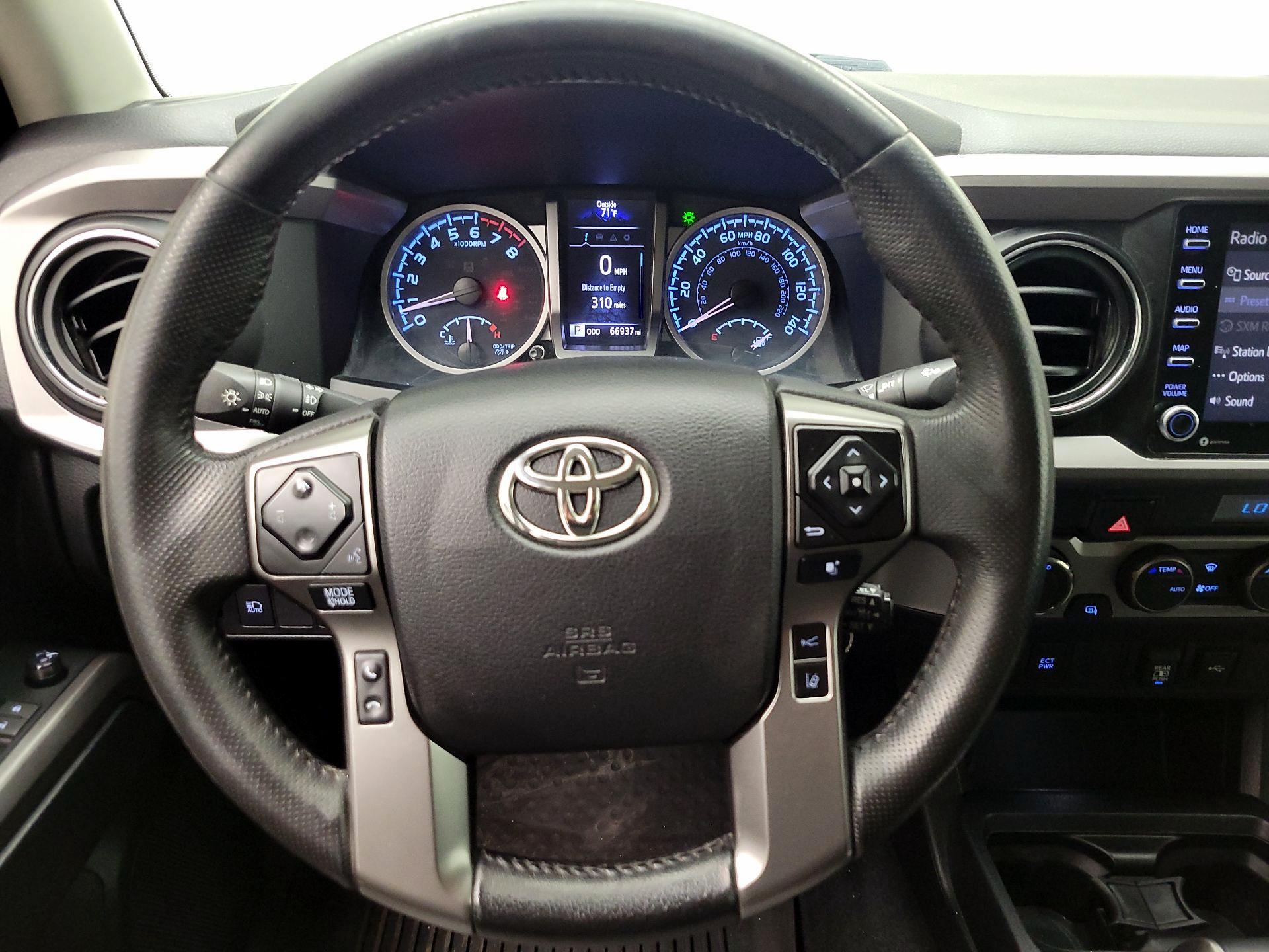 Thumbnail: 2021 Toyota Tacoma - 10