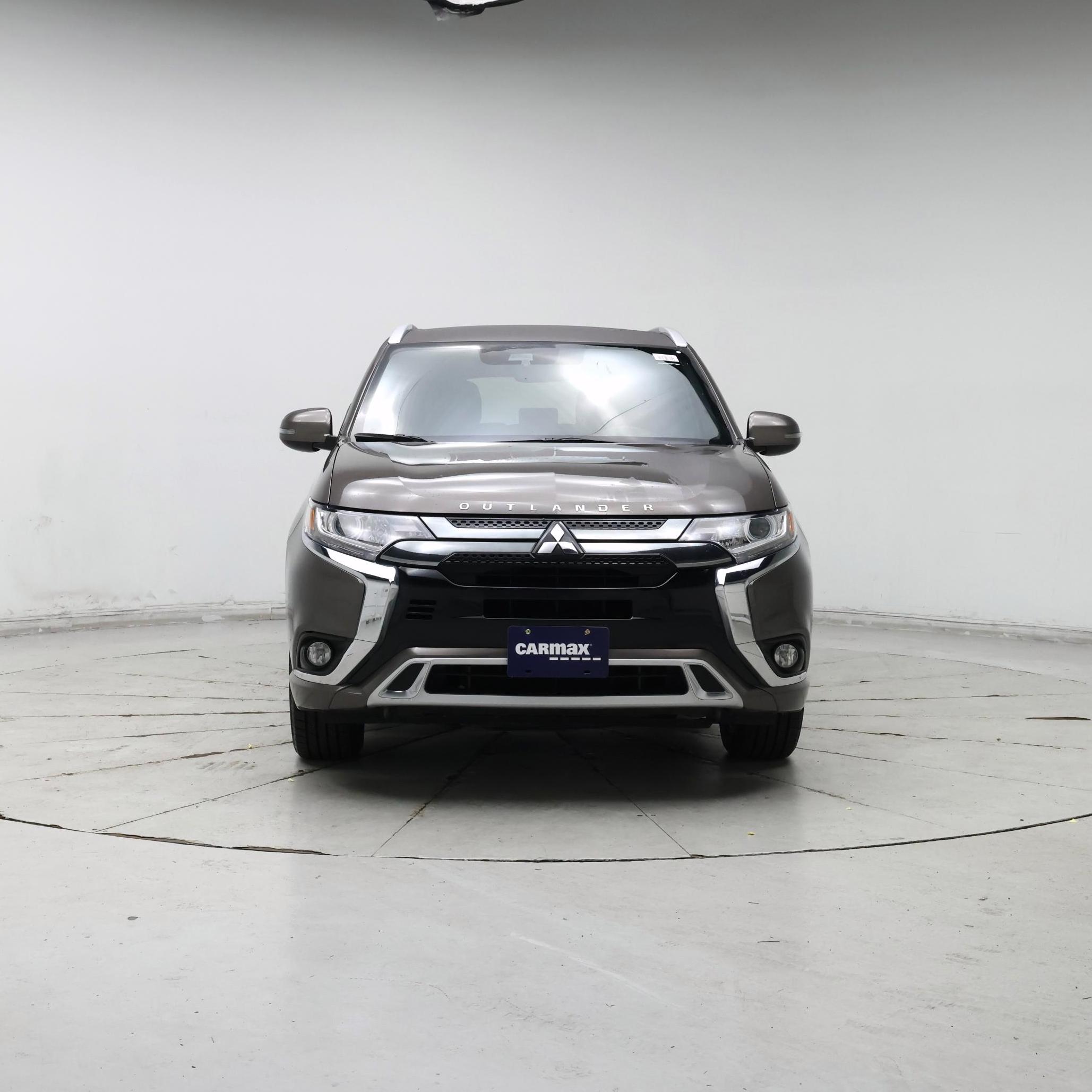 Thumbnail: 2020 Mitsubishi Outlander - 5