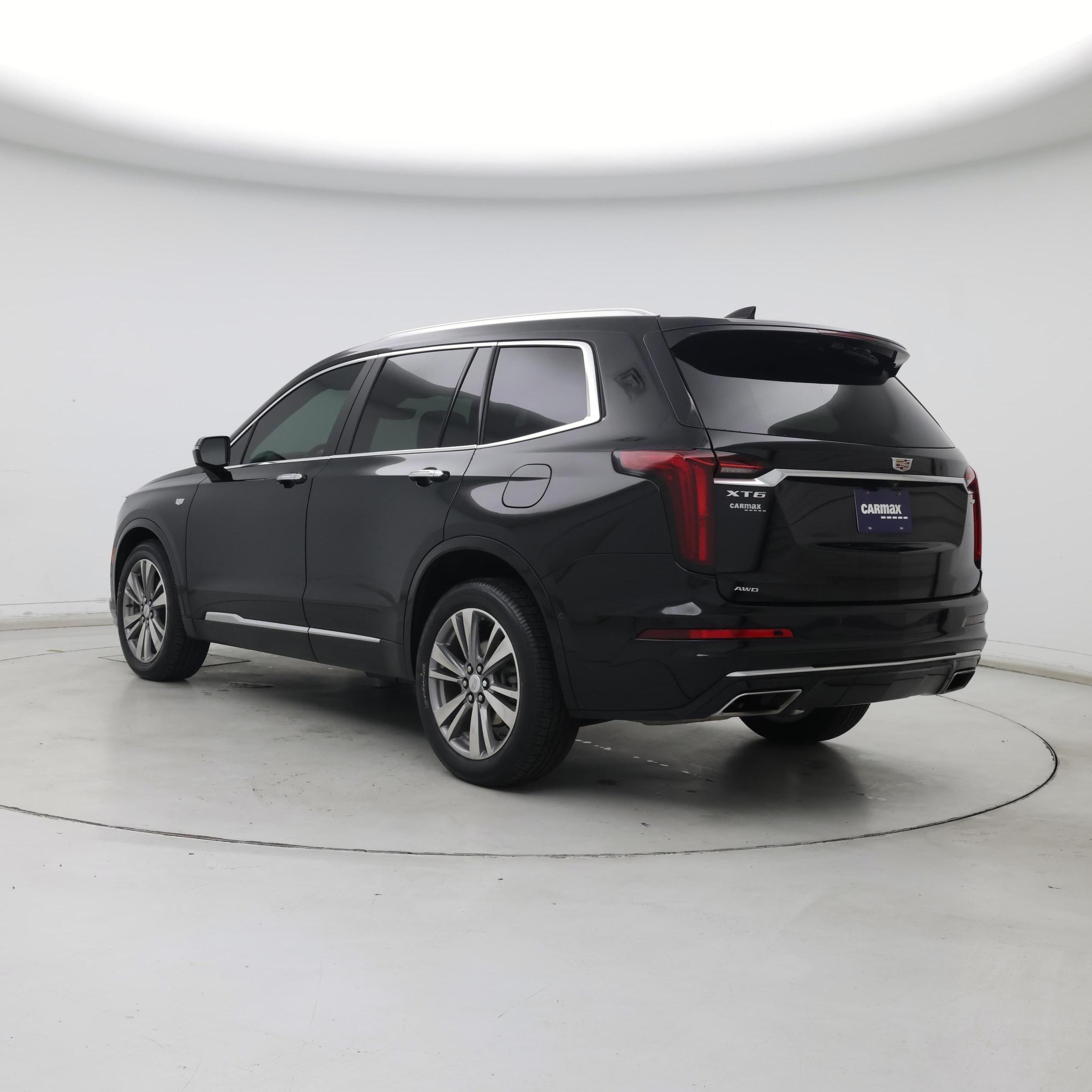 Thumbnail: 2022 Cadillac XT6 - 2