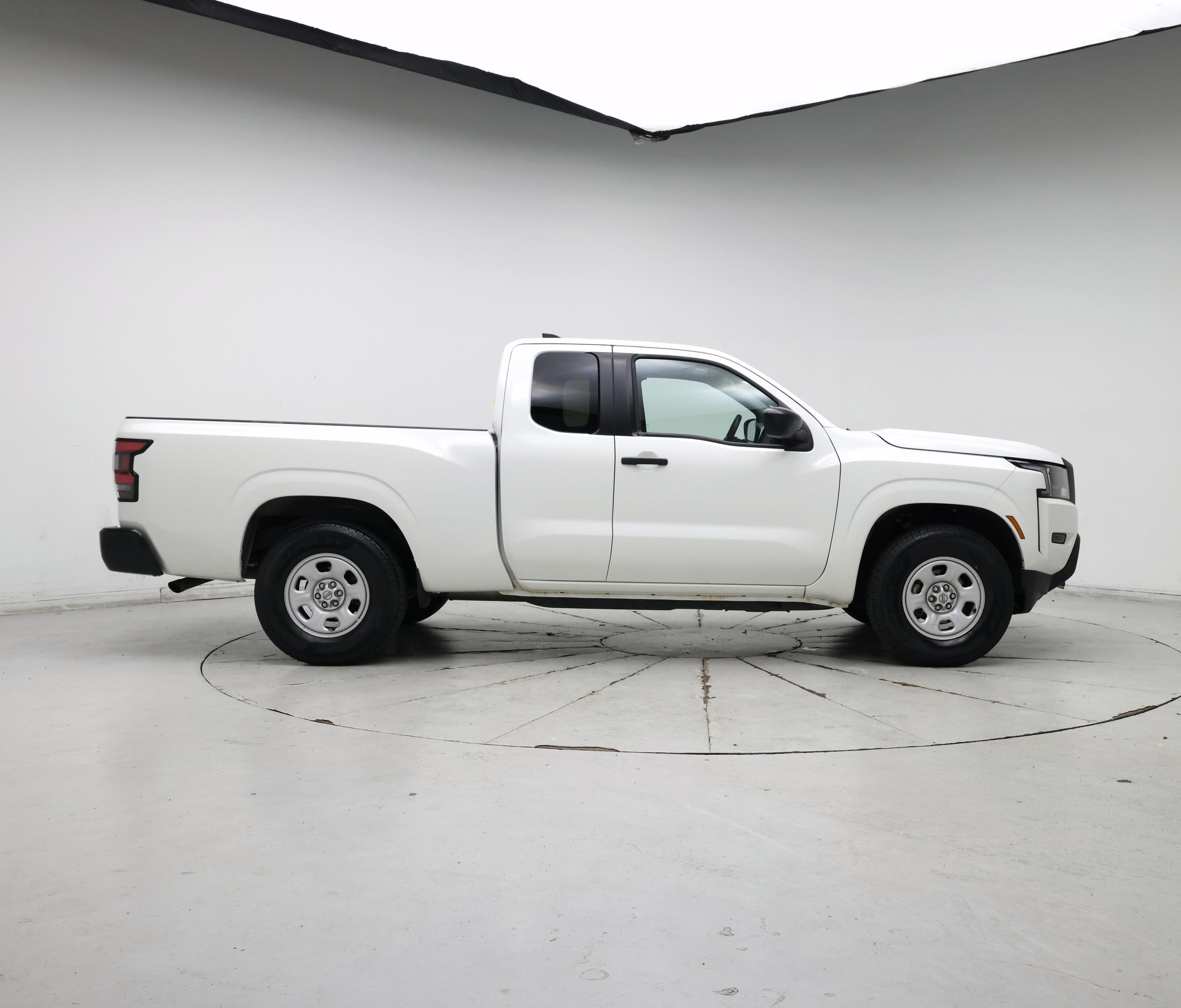 Thumbnail: 2024 Nissan Frontier - 7