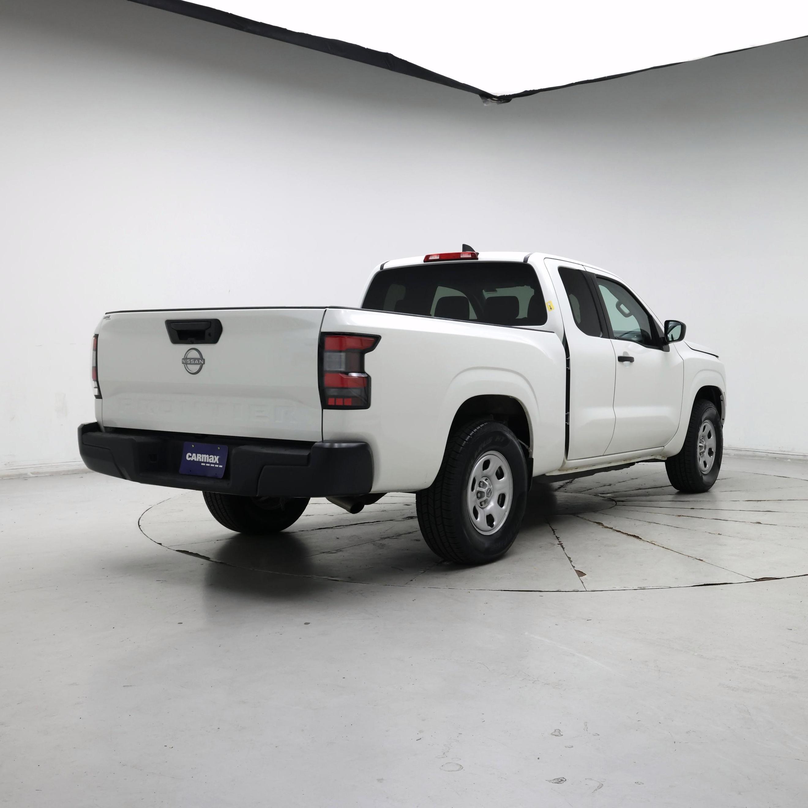 Thumbnail: 2024 Nissan Frontier - 8