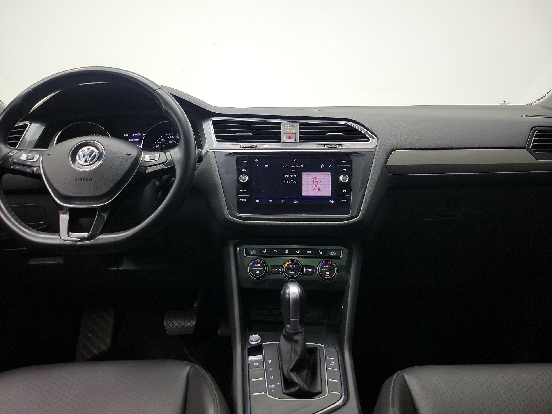 Thumbnail: 2018 Volkswagen Tiguan - 9