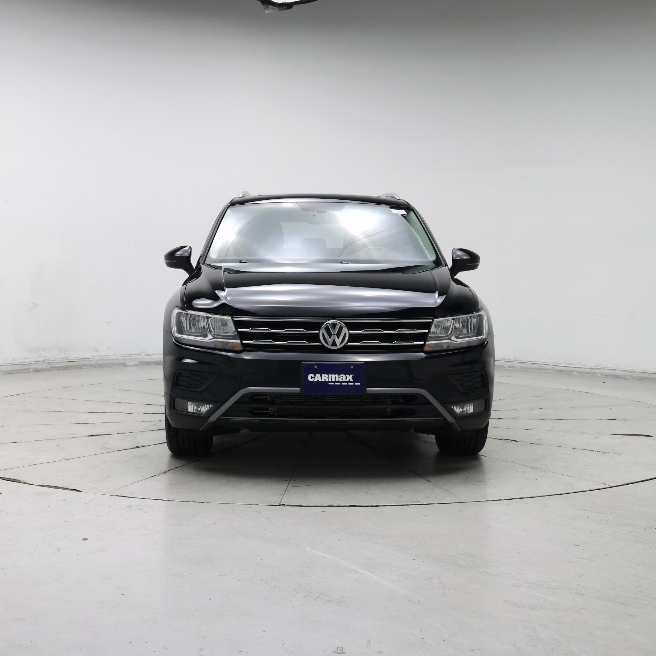 Thumbnail: 2018 Volkswagen Tiguan - 5