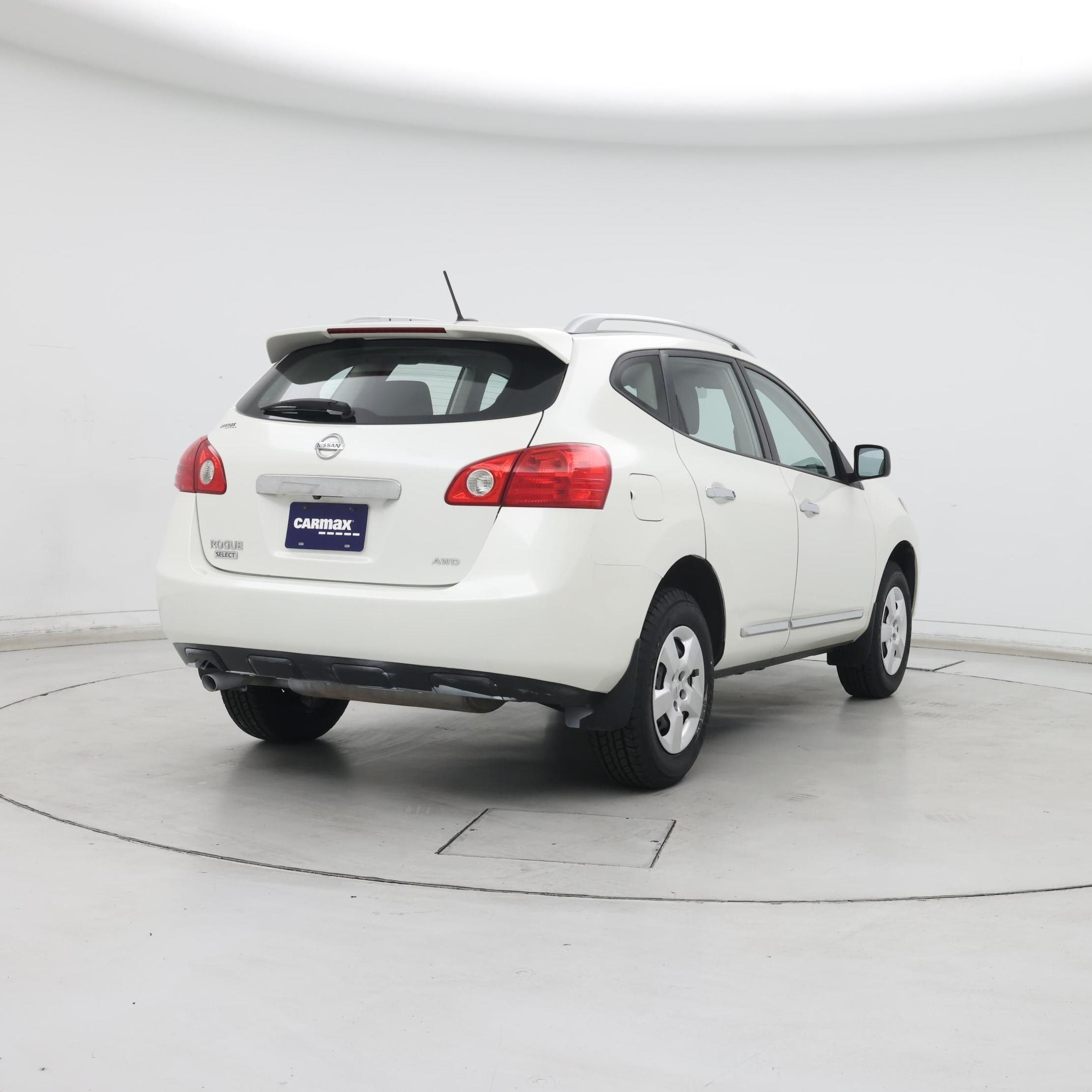 Thumbnail: 2015 Nissan Rogue - 8