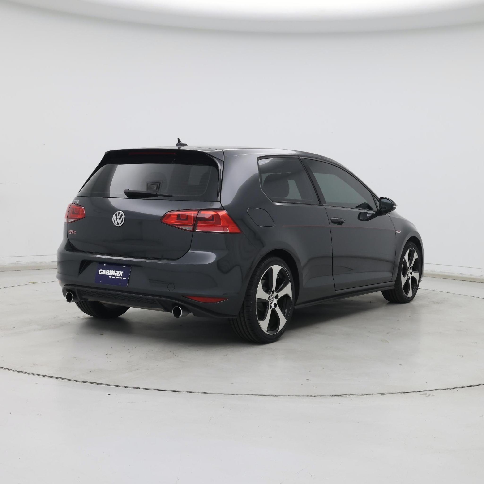 Thumbnail: 2016 Volkswagen Golf - 8
